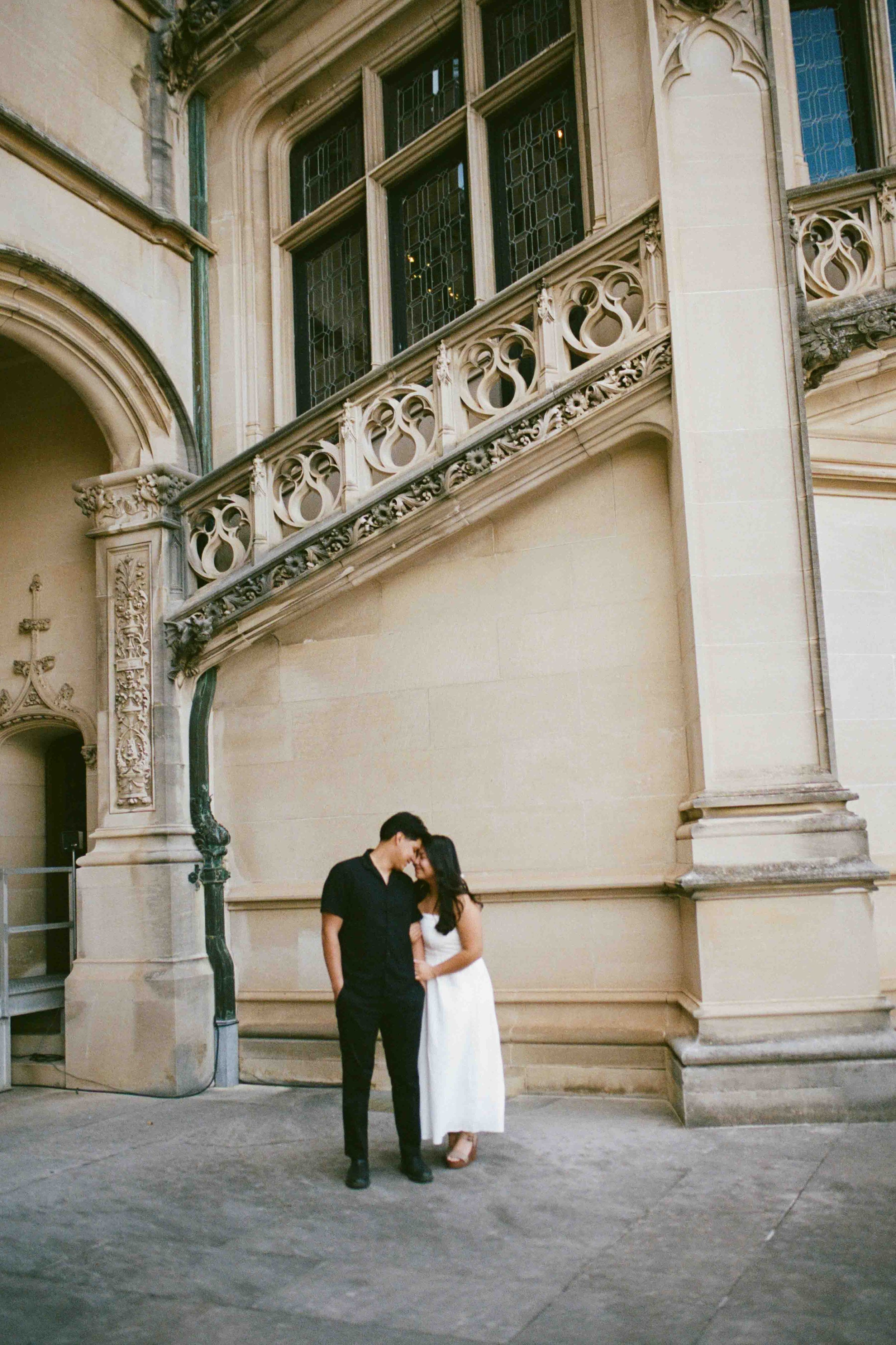 film-biltmore-engagement-photos-32.jpg