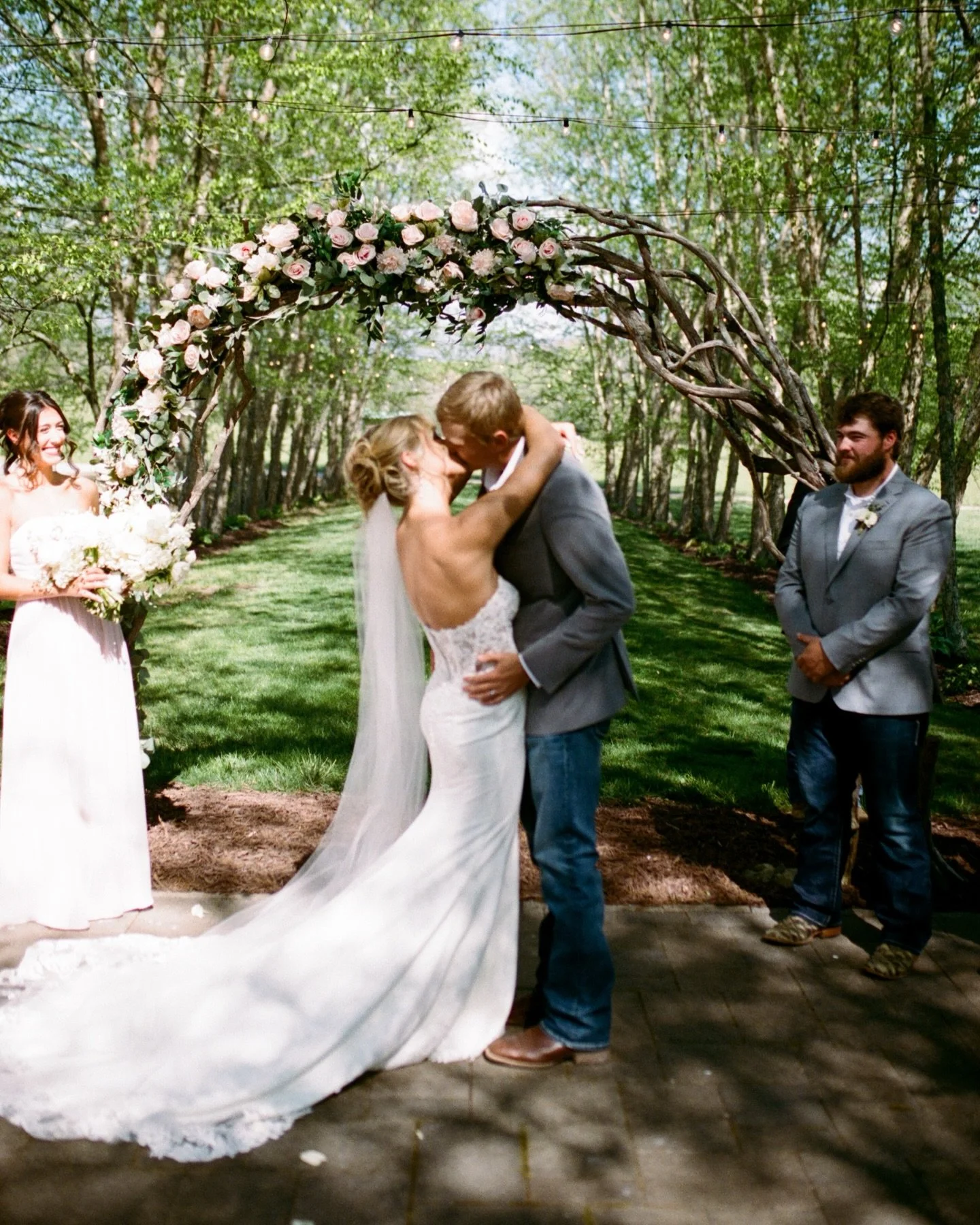 Alex &amp; Zac, a love story on film, the perfect way to start off my wedding season, and an honor to document - a quiet &amp; unassuming love, a day full of those that love them most, salt of the earth, and absolutely incredible (peep that 20 year o