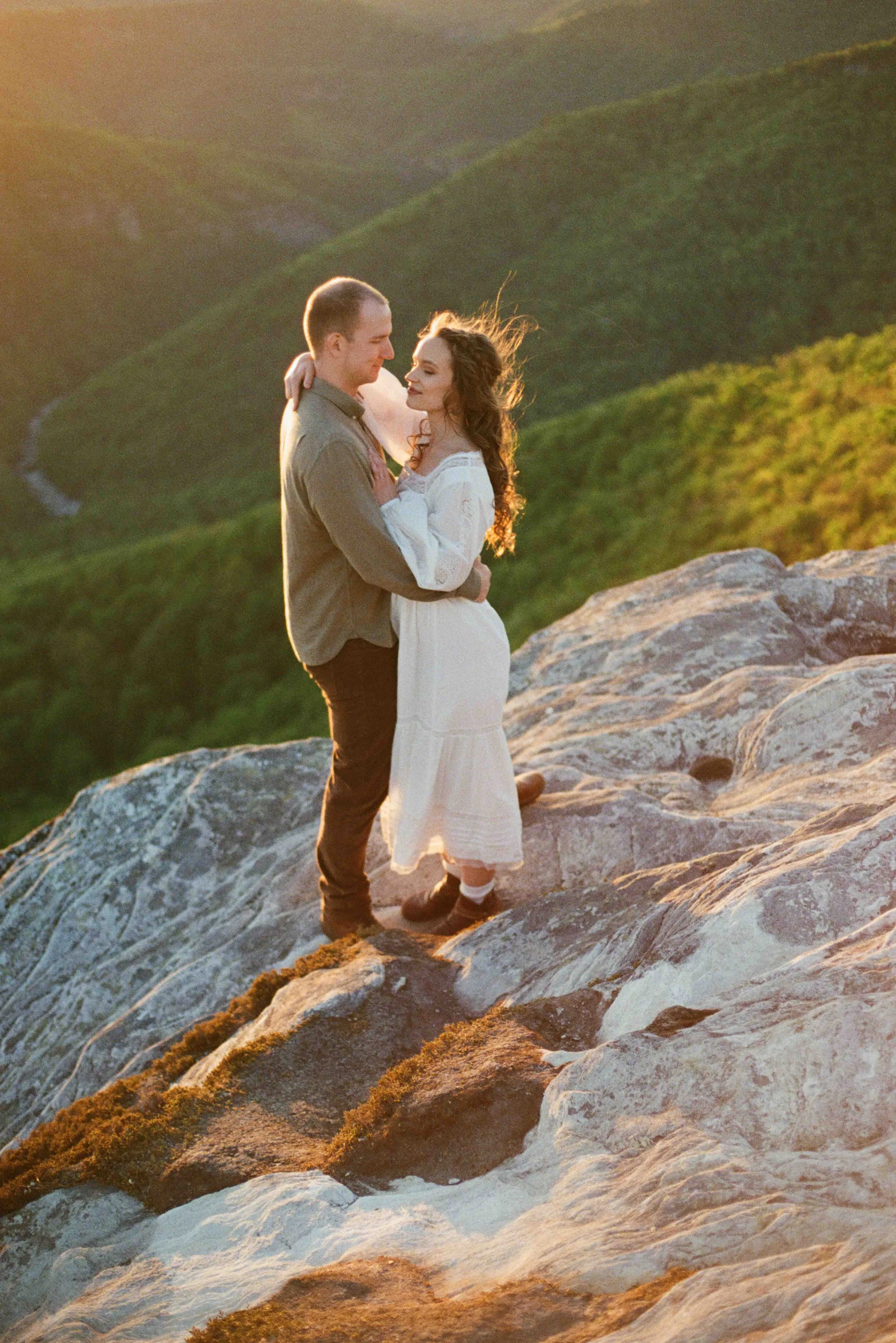 linville gorge film engagement-29.jpg