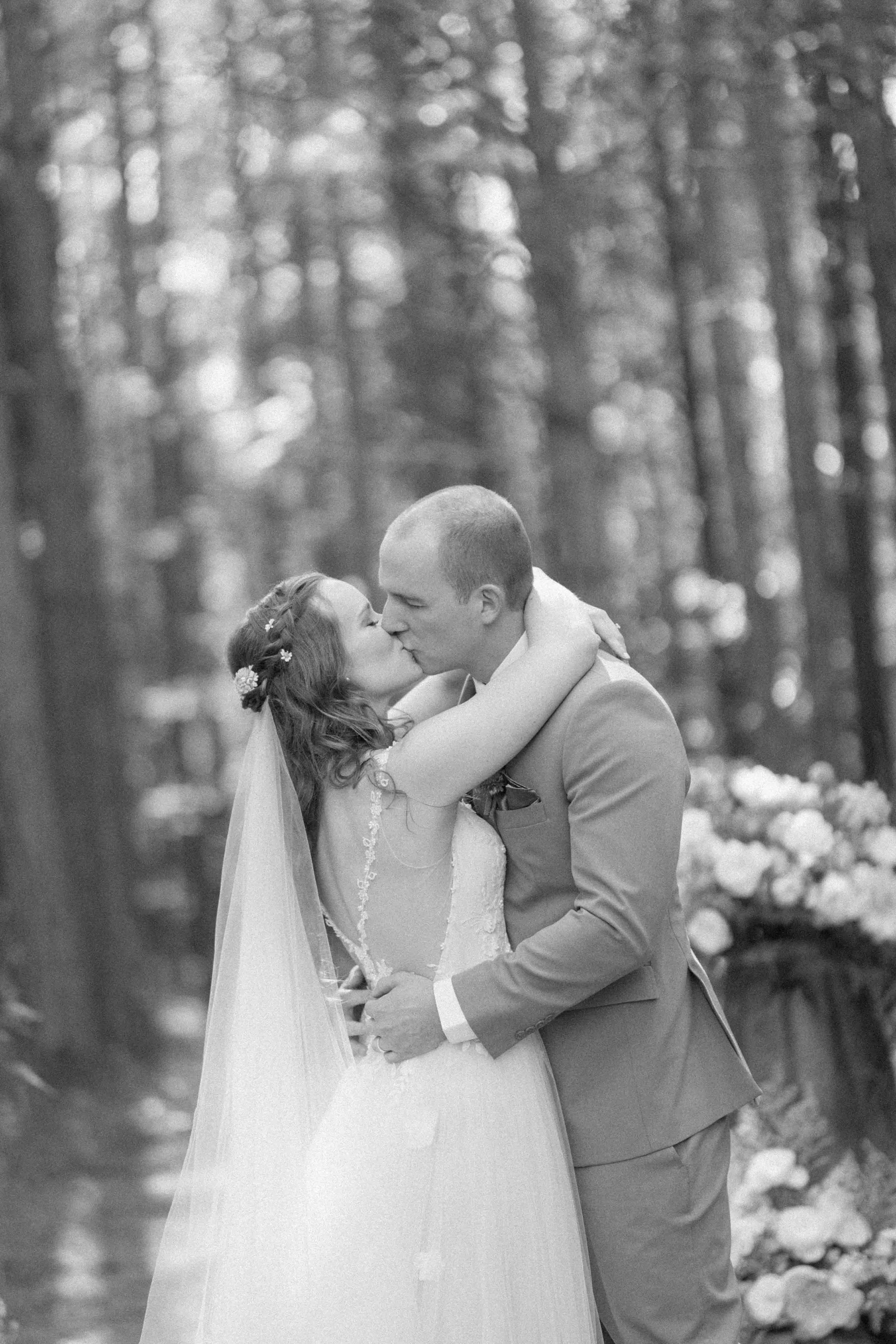house boheme elopement-55.jpg