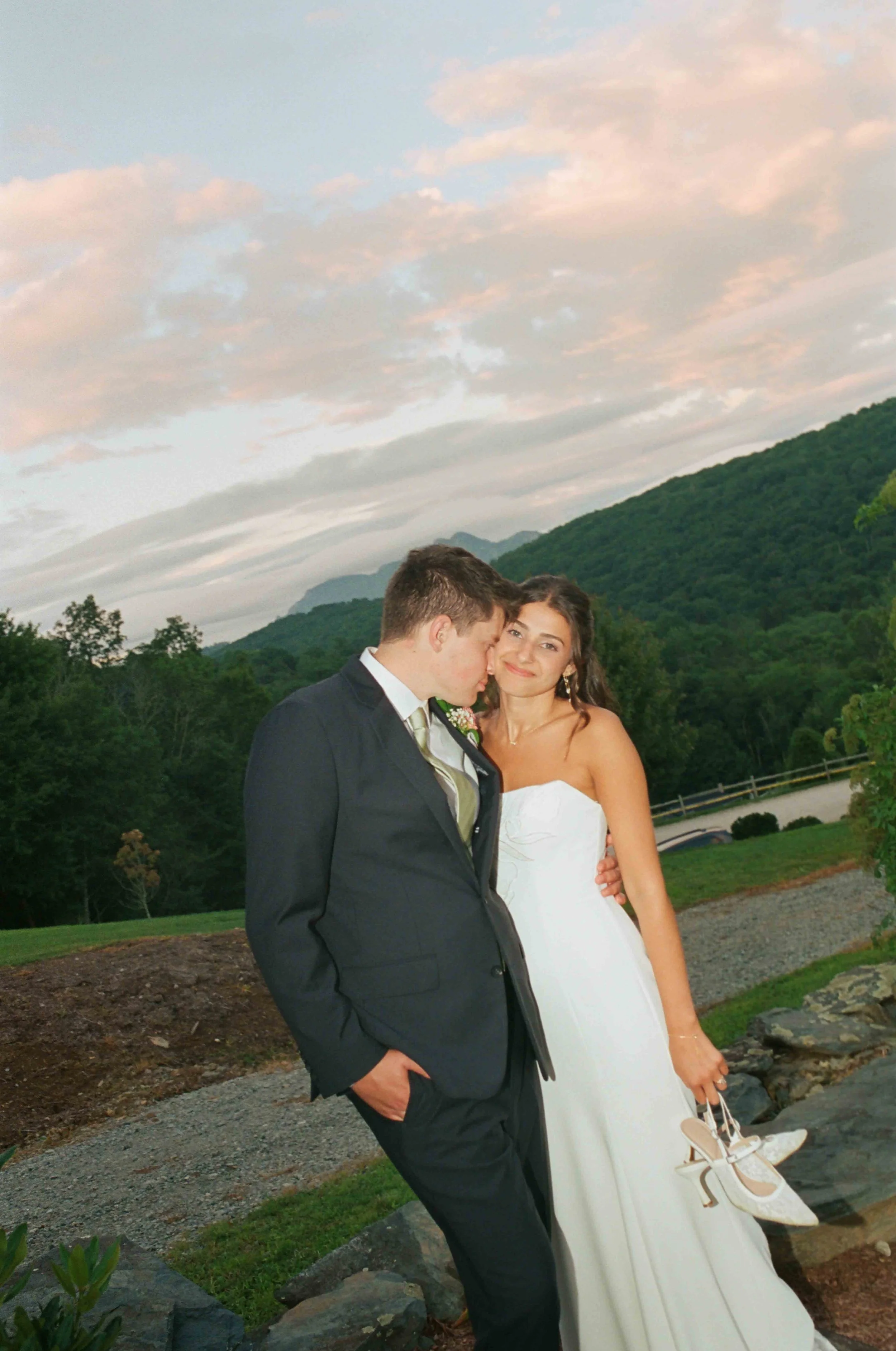 Film Boone Summer Wedding-152.jpg