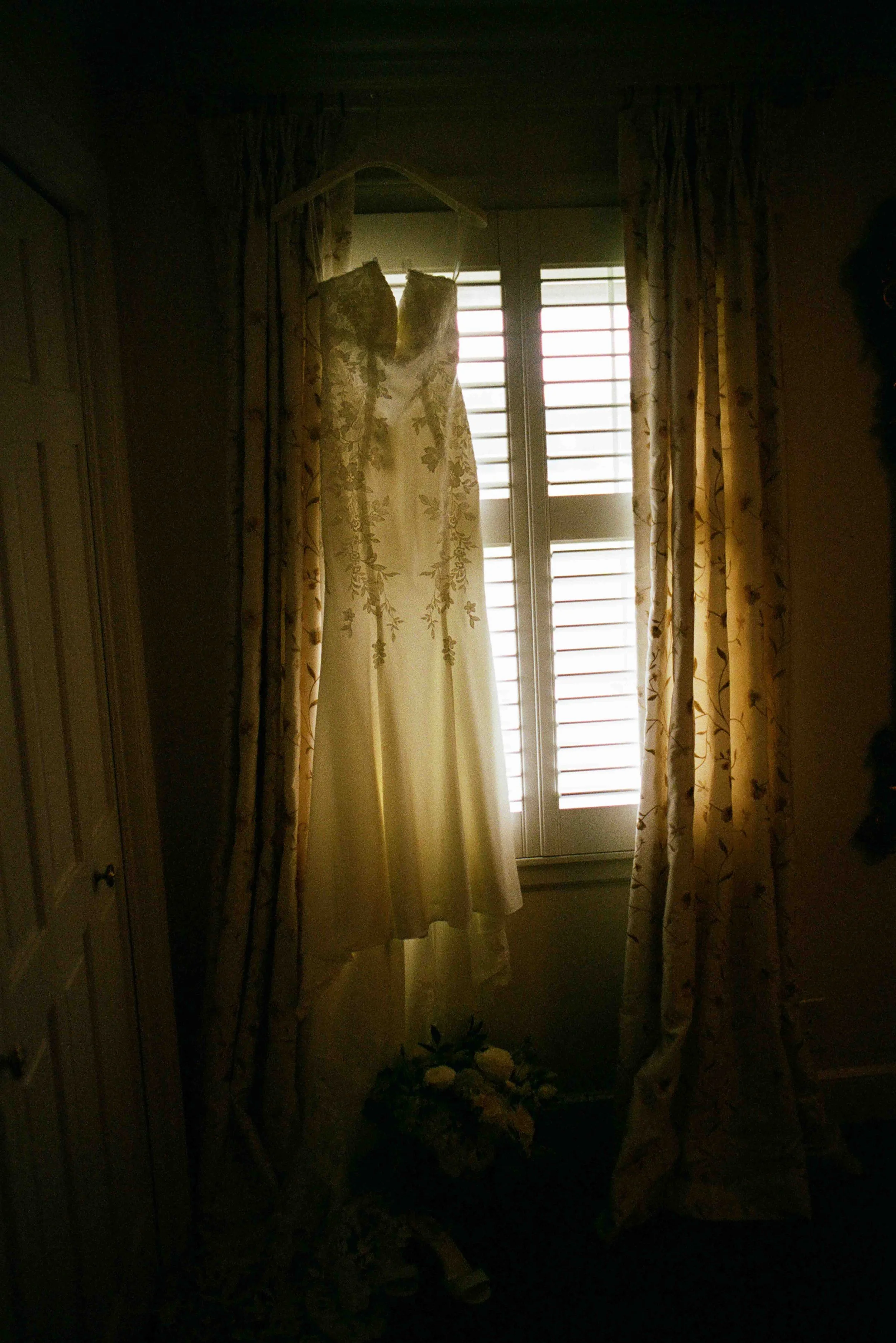 charlotte-film-wedding-candid-photography-4.jpg