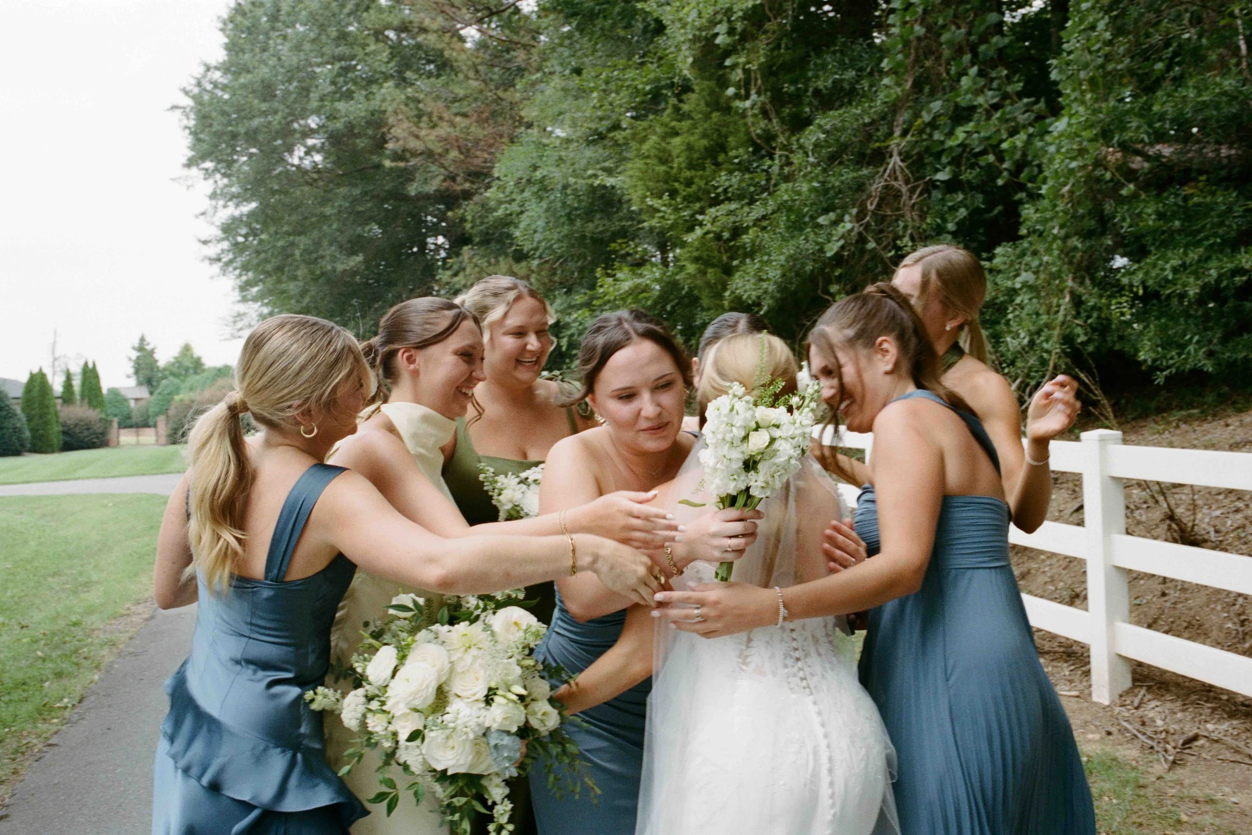 charlotte-film-wedding-candid-photography-26.jpg