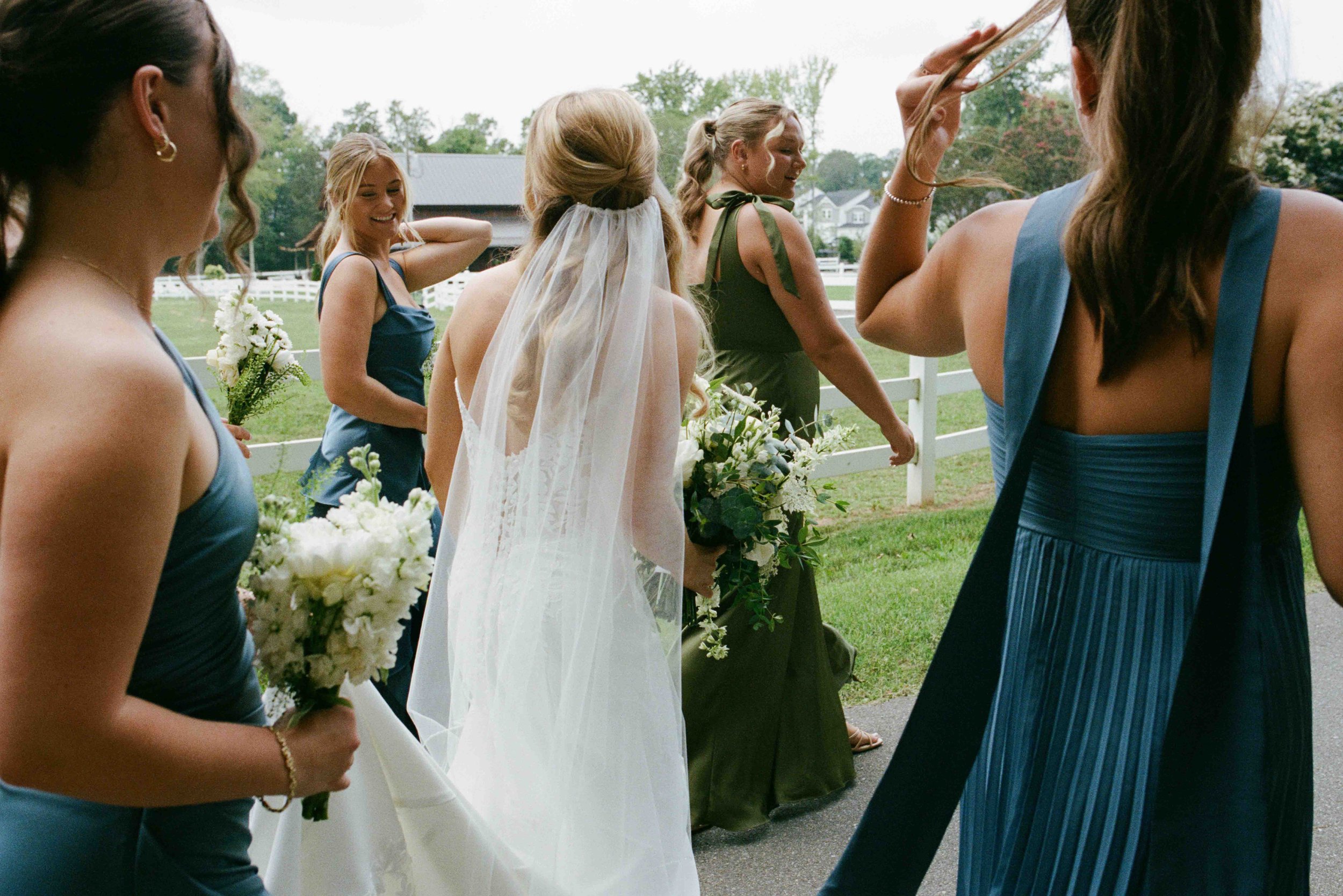 charlotte-film-wedding-candid-photography-30.jpg