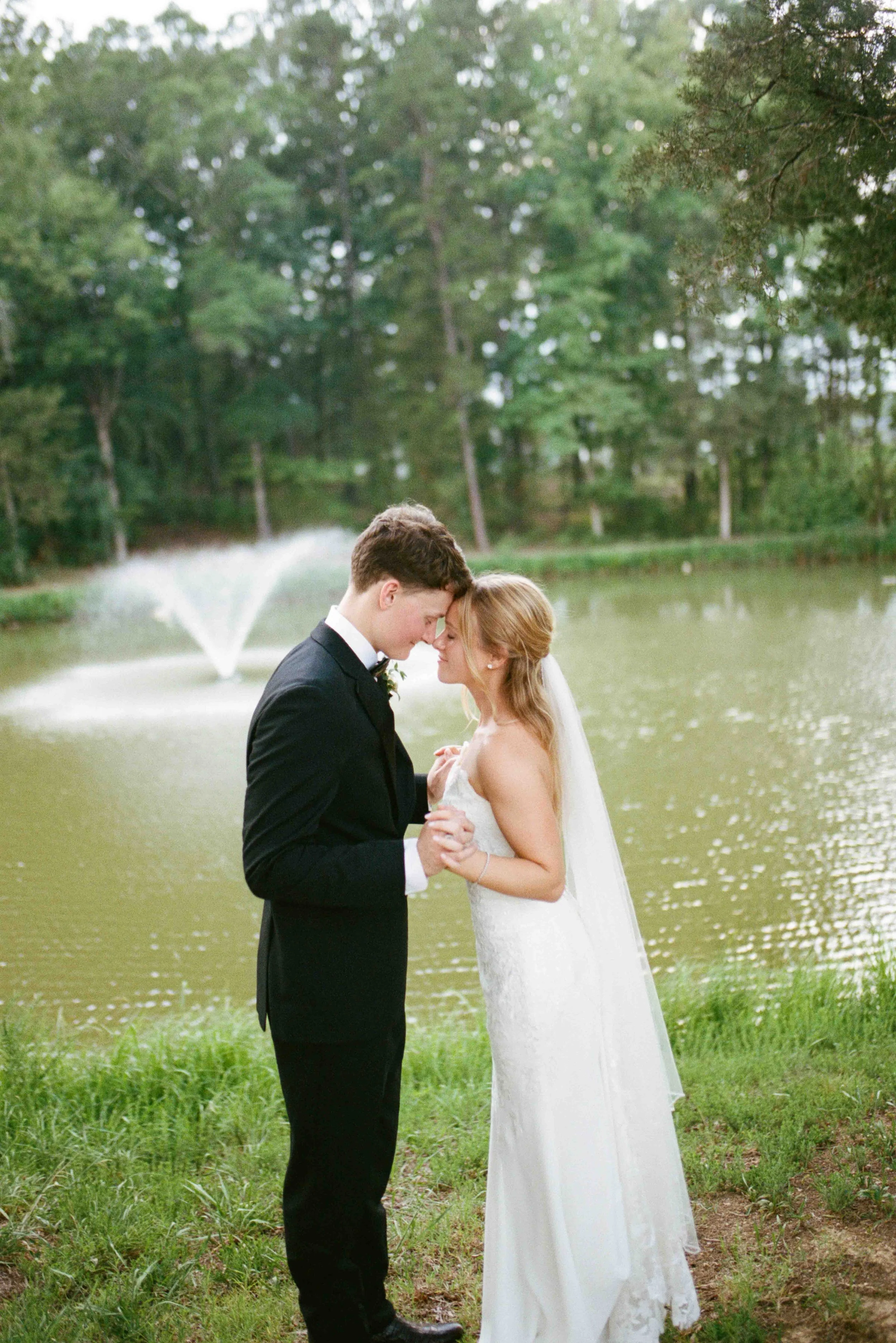 charlotte-film-wedding-candid-photography-73.jpg