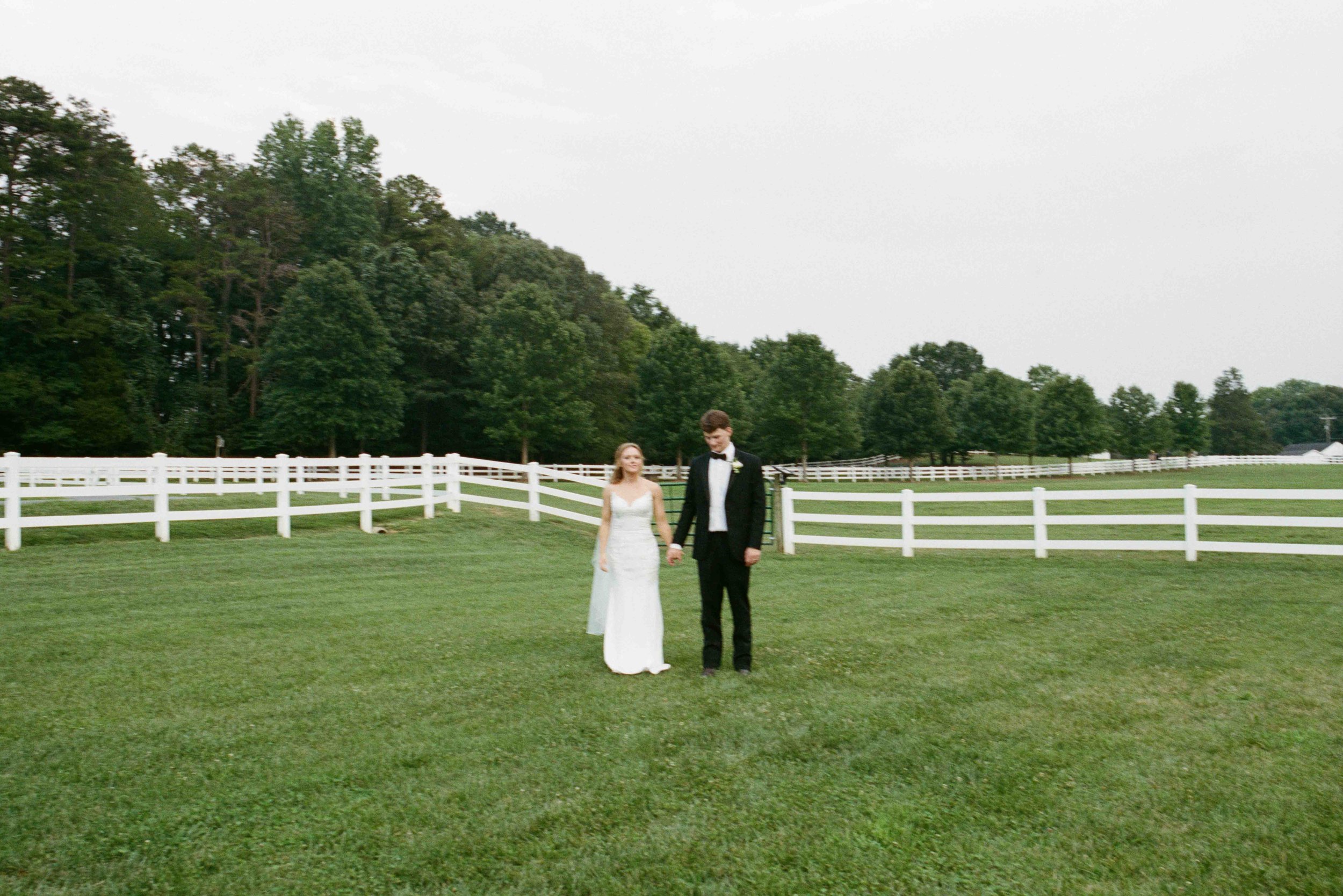 charlotte-film-wedding-candid-photography-91.jpg