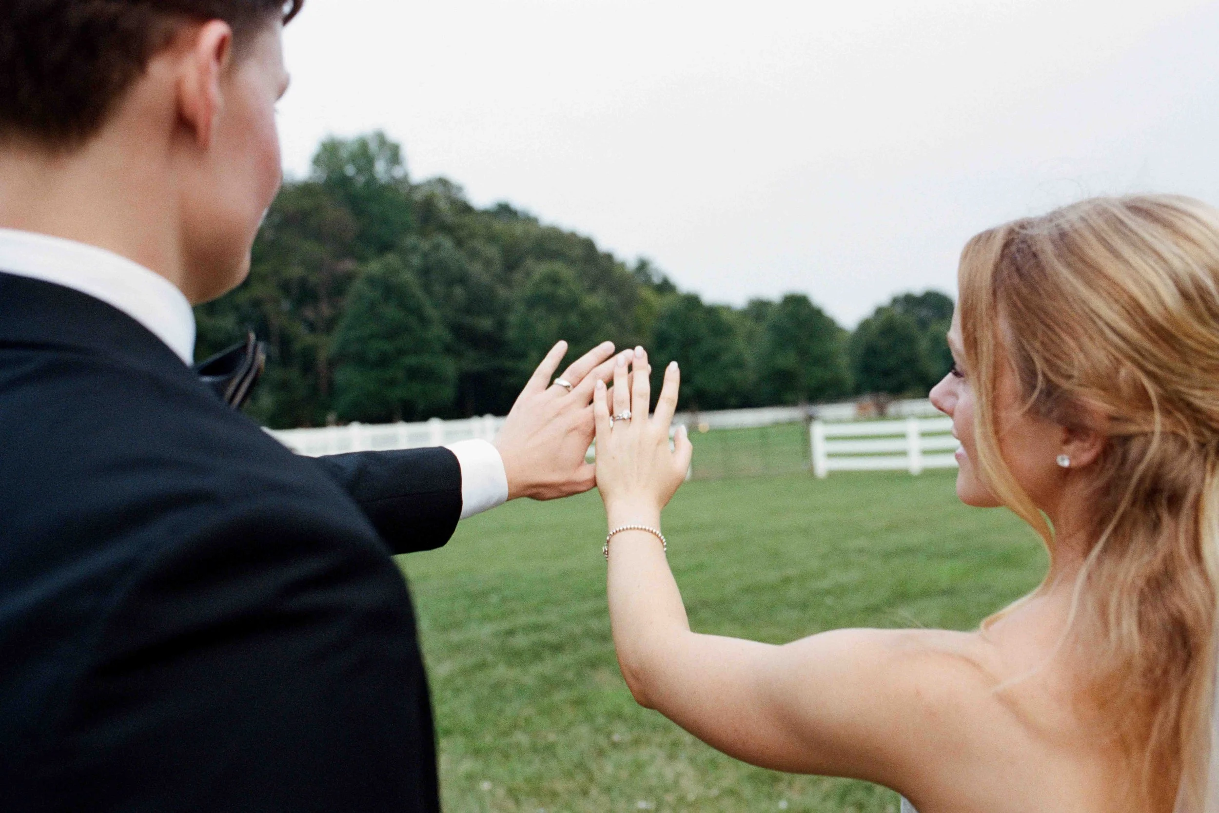 charlotte-film-wedding-candid-photography-104.jpg