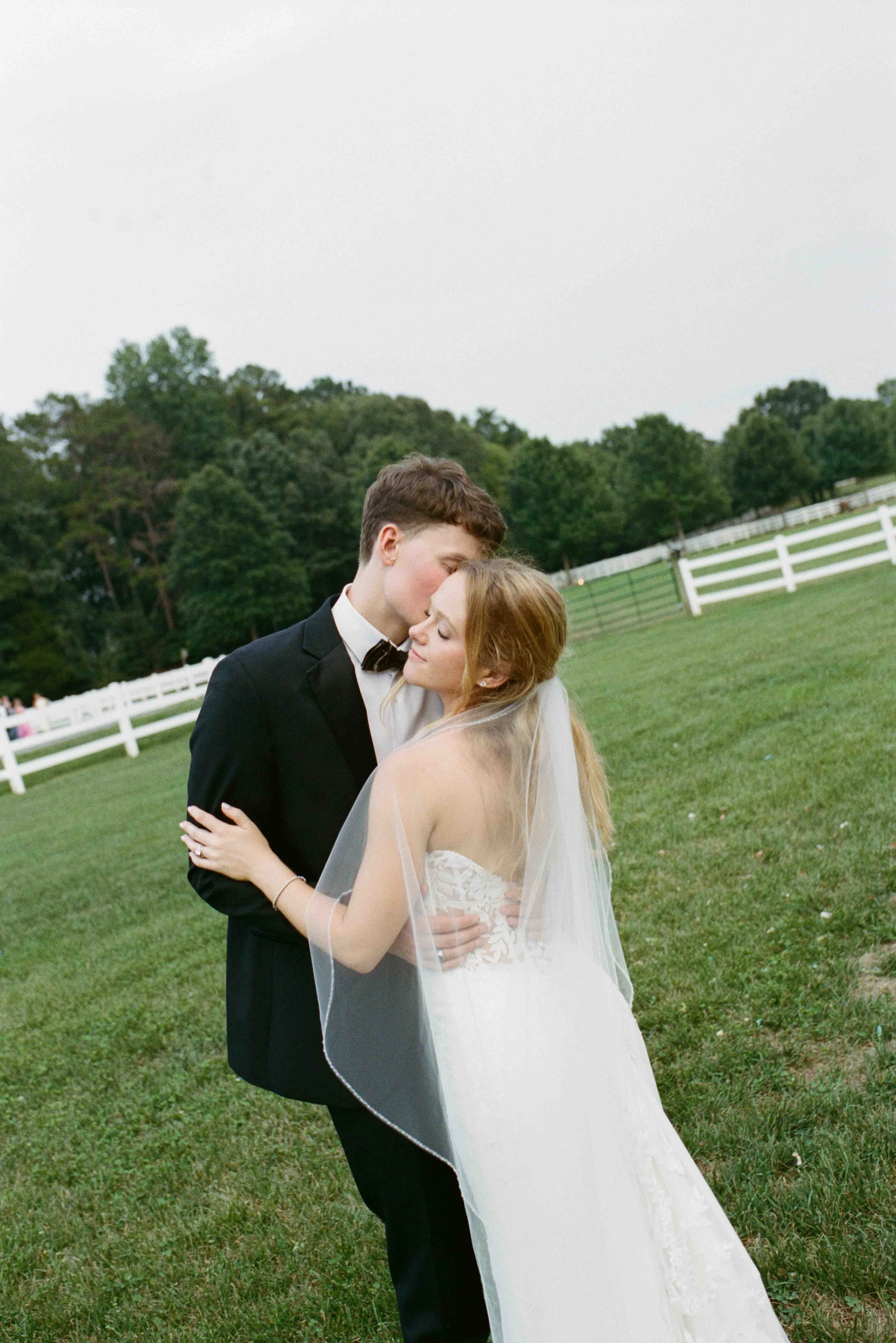 charlotte-film-wedding-candid-photography-105.jpg