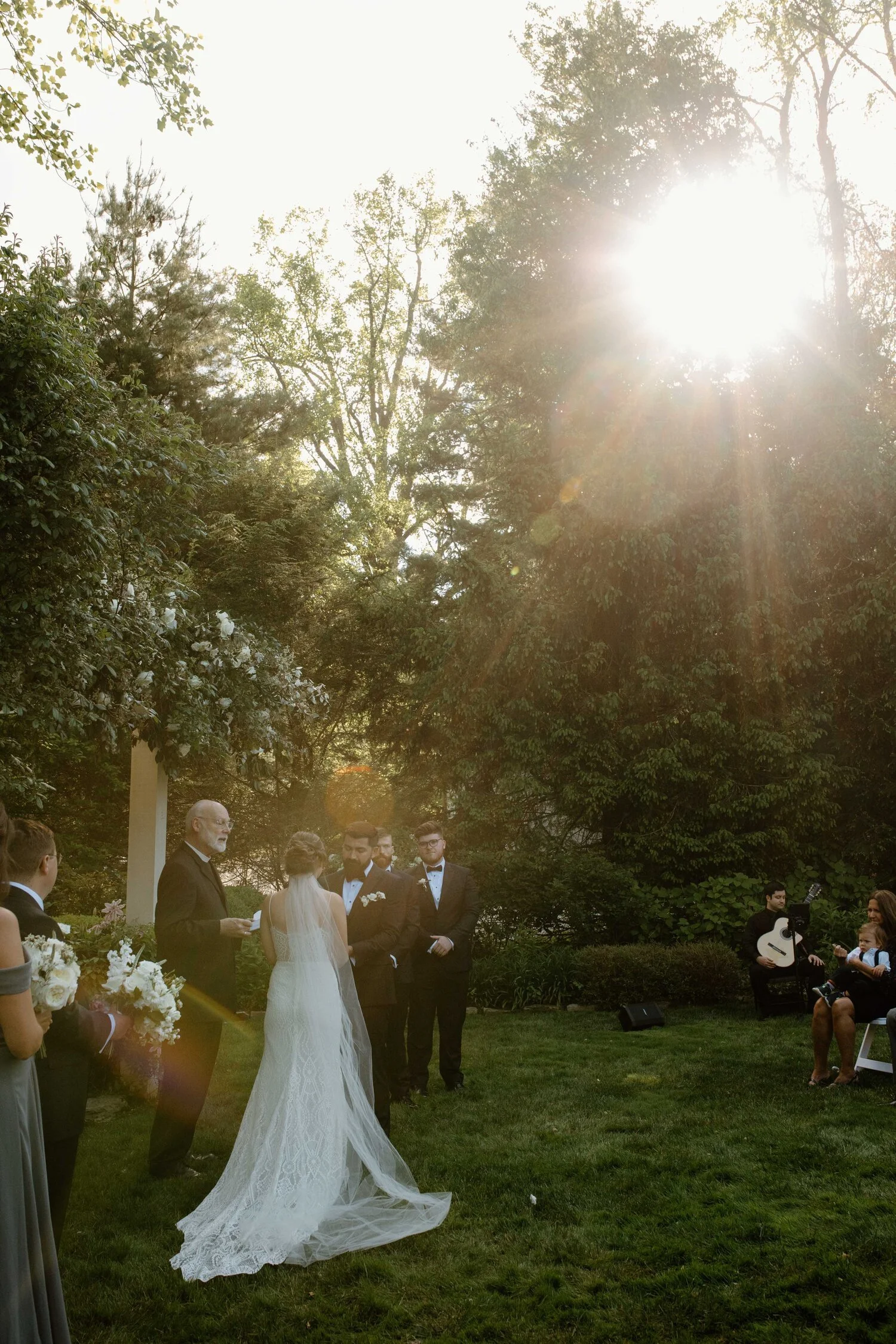 03+elopement+ceremony+simple+flower+nc+wedding+highlands+old+edwards+inn-29.jpg