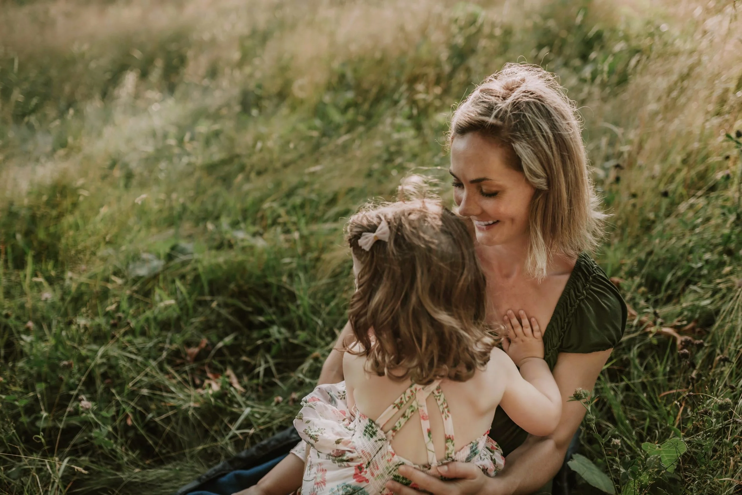 Summers_August_2018-87_Beautiful_Natural_Portraits_by_Award_Winning_Boston_Massachusetts_Family_Portrait_Photographer_Asher_and_Oak_Photography.jpg