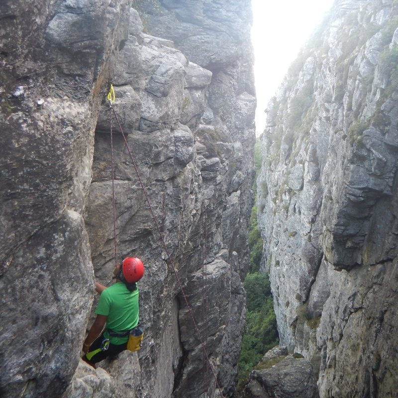 ROCK CLIMBING.png