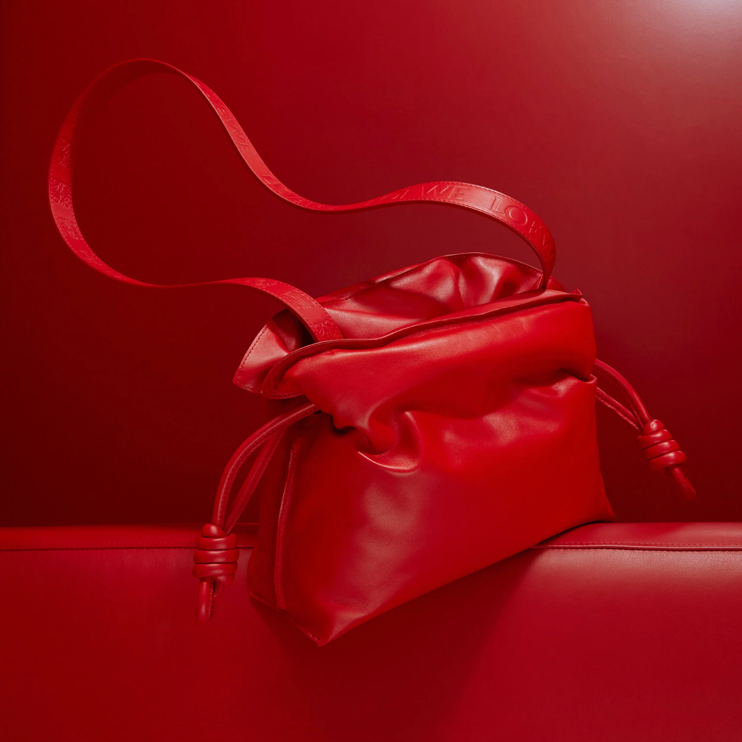 INTERNATIONAL_LNY_WOMENS_HIGHEND_LOEWE_SQ.jpg