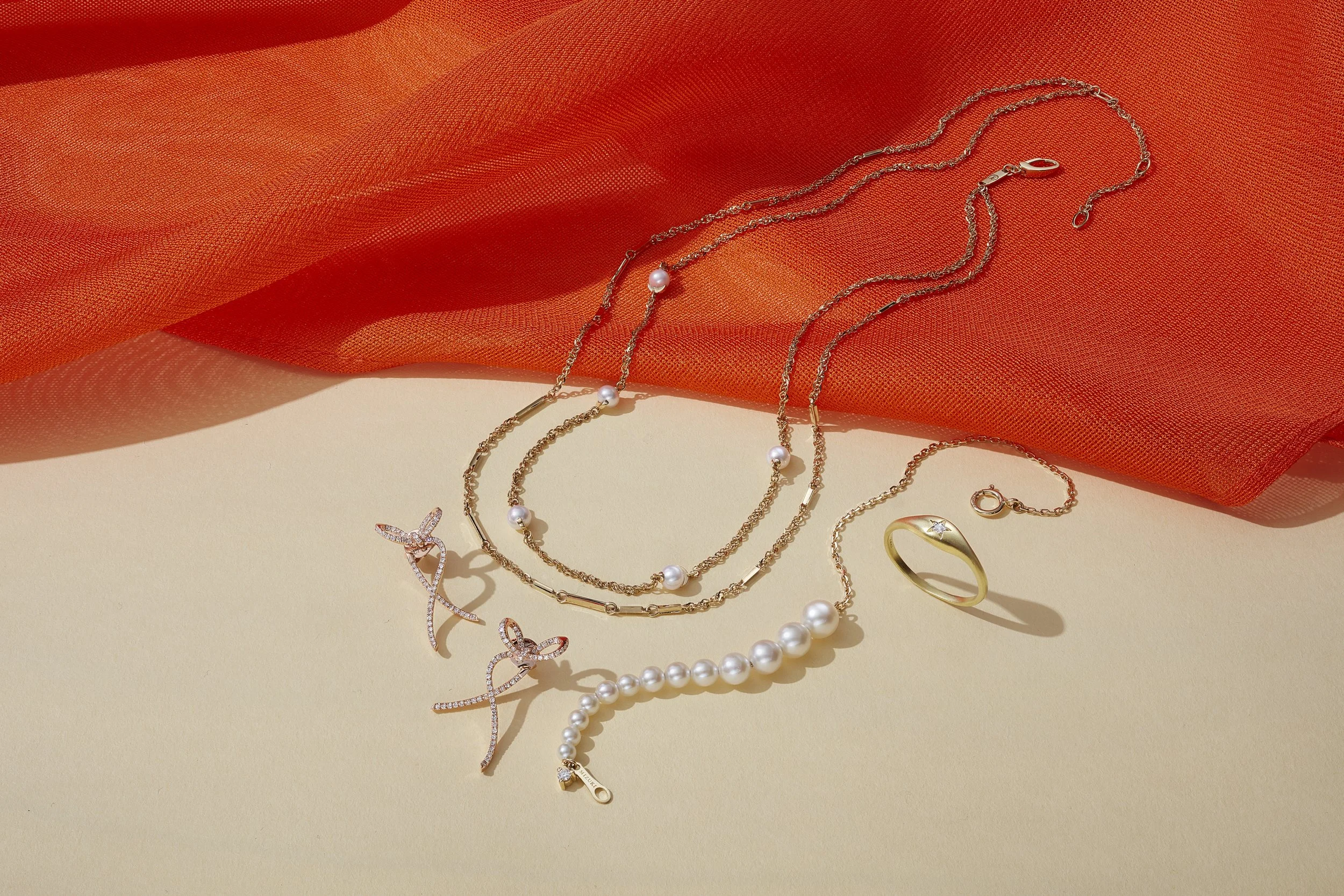 030220_201-197_JA SPRING JEWEL BOX_SHOT 1_STILLS_DIGITAL.jpeg