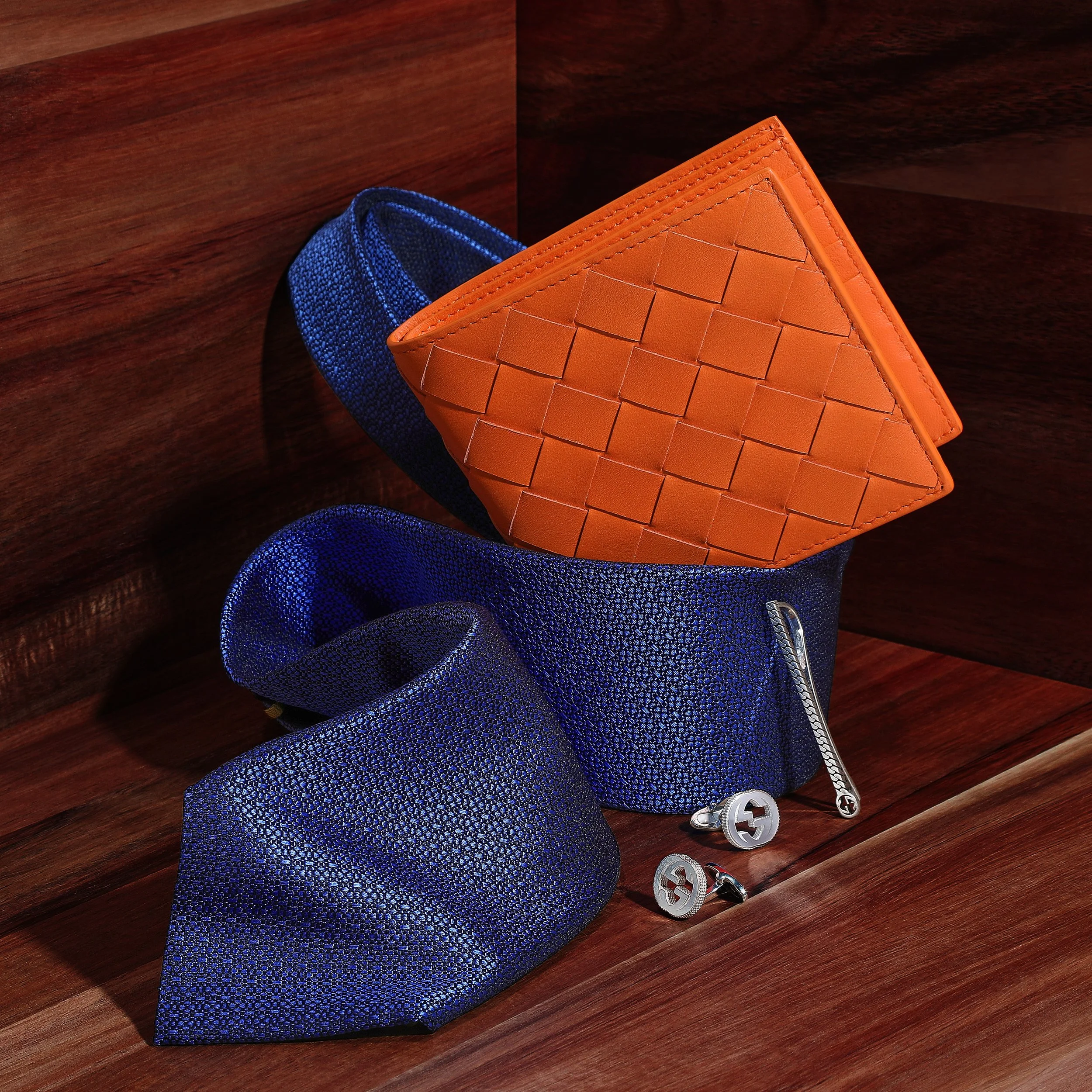 INTERNATIONAL_CHUSEOK_MENS_GIFTING_2-Sq.jpg