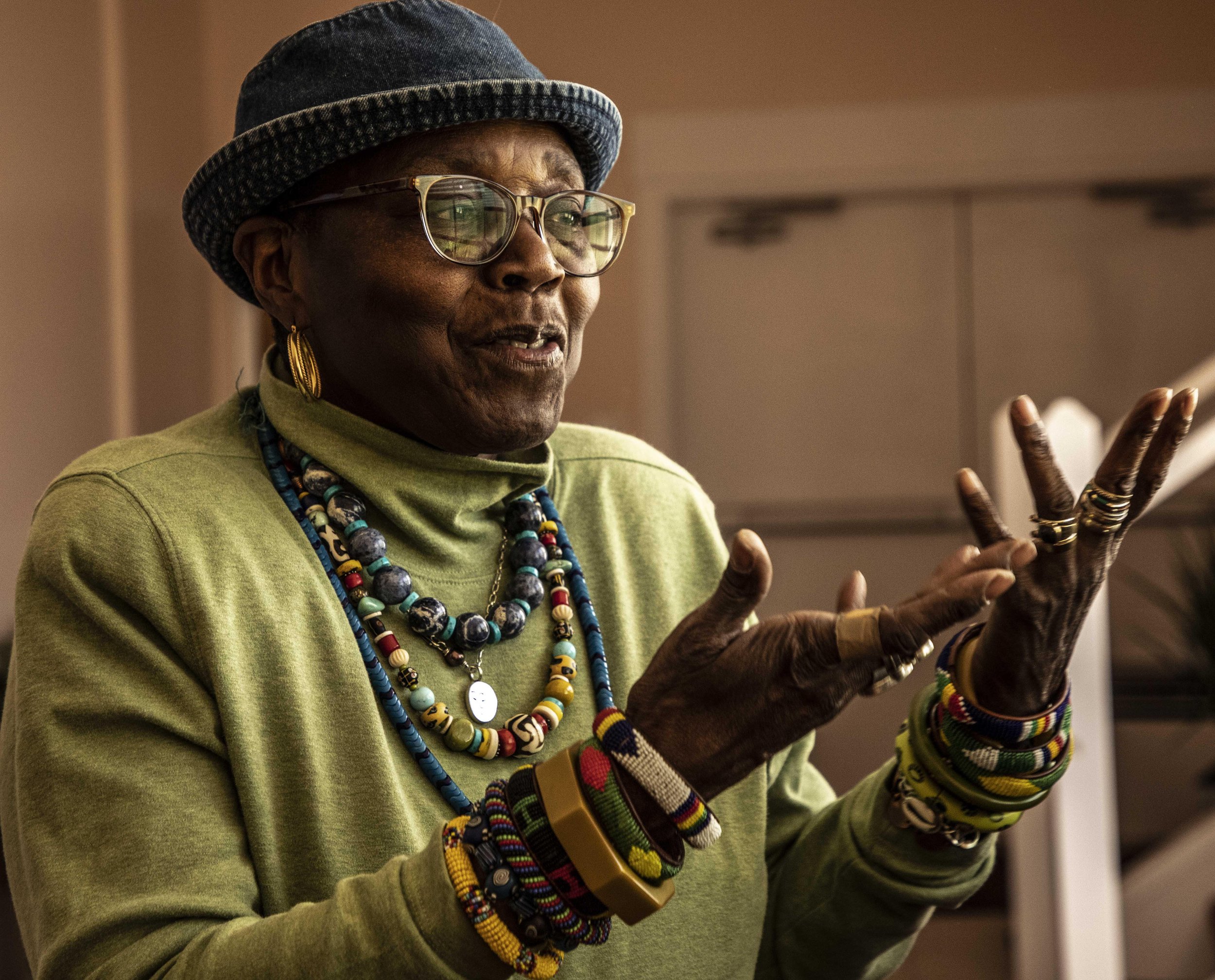 Threads of Thought: Rachel Clark