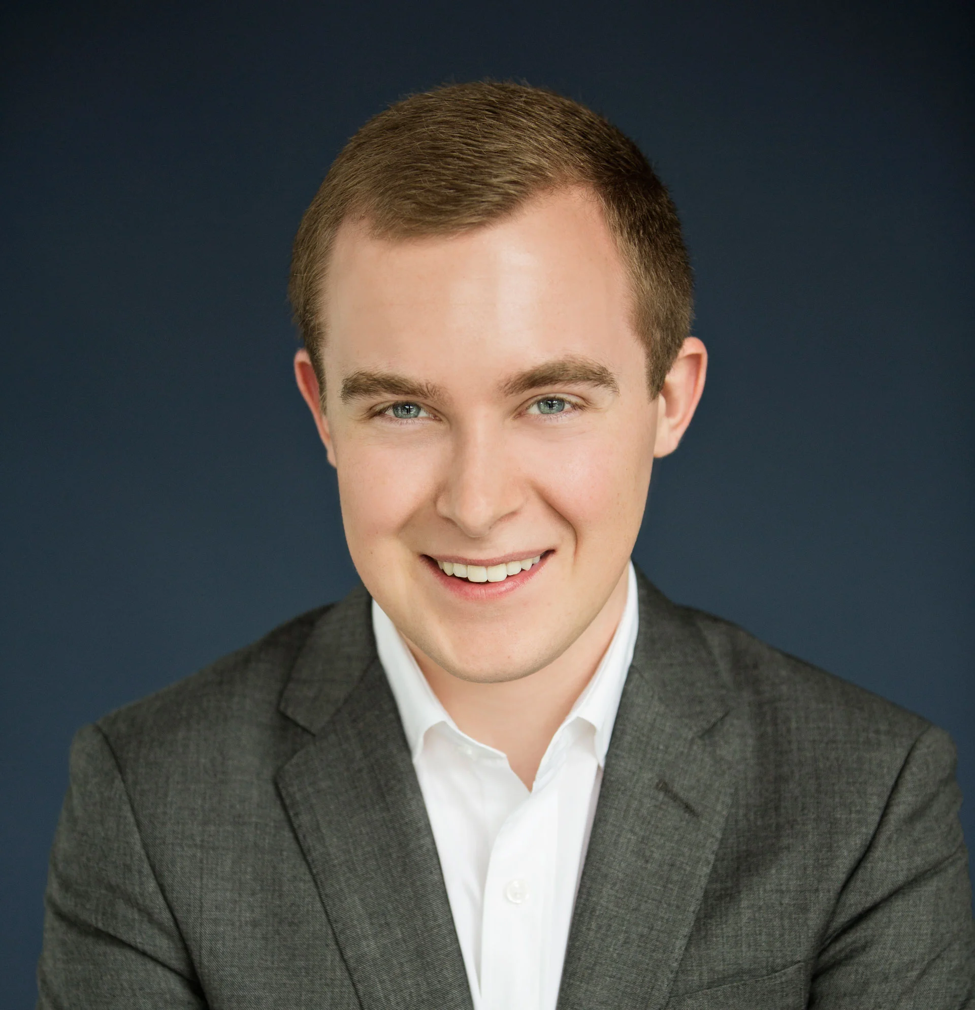 Headshot Web 2016 - Lucas Vaughn Schuermann.jpg