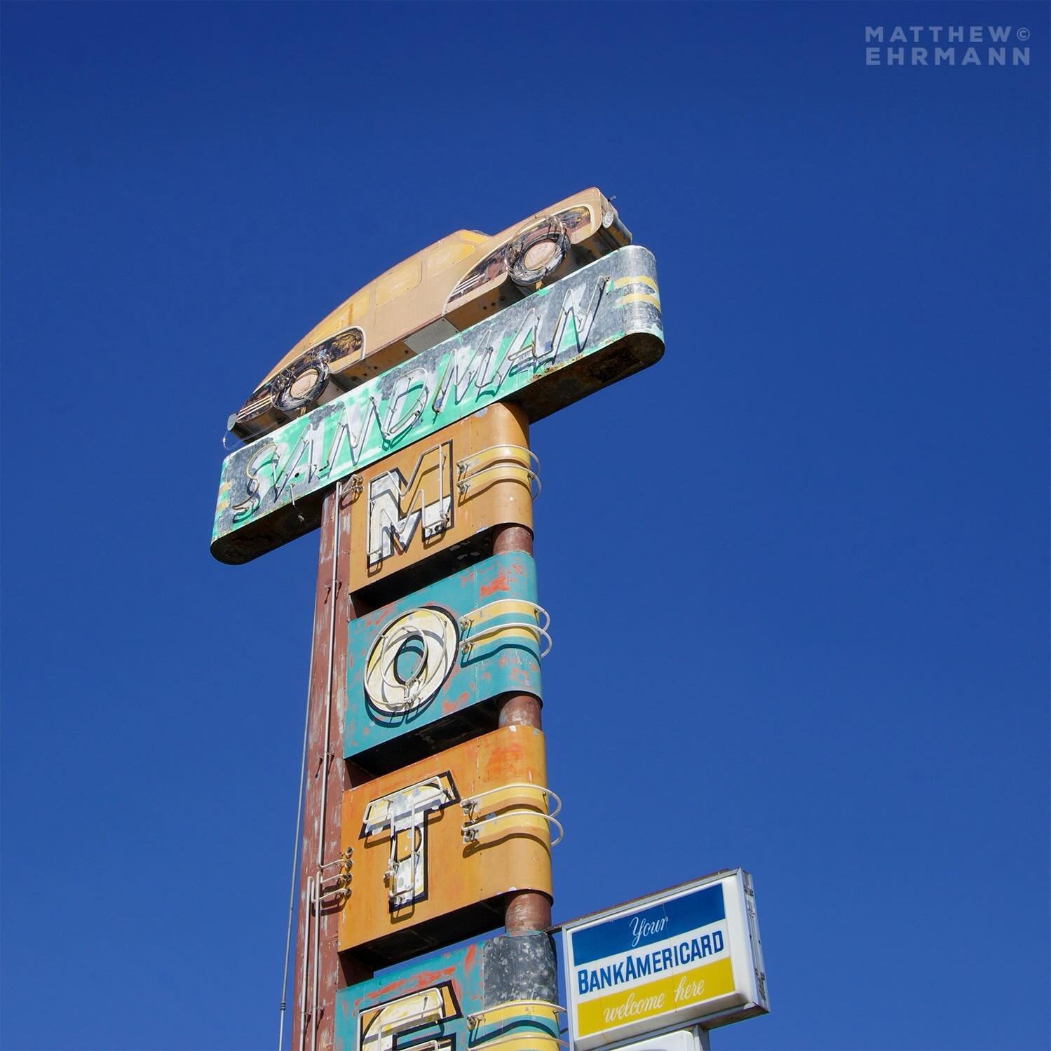 Sandman Motel
Reno, NV
Est. 1949
.
#photosfromtheroad
.
#signsunited #signgeeks #midcentury #abmlifeiscolorful #abmlifeiscolorful #neon #midcenturymodern #signlanguage #printsavailable #thephotomotel #colortv#motelregister #ipulledoverforthis #americ