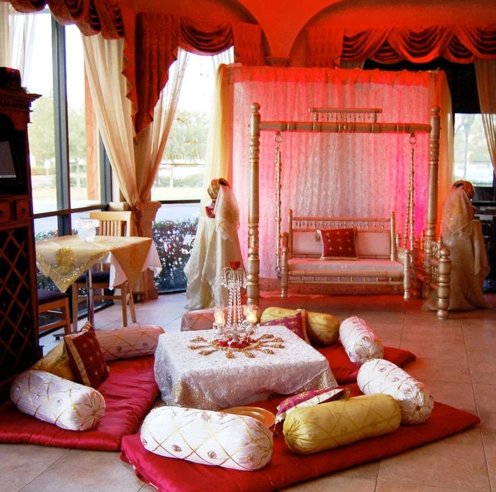 decor1.jpg