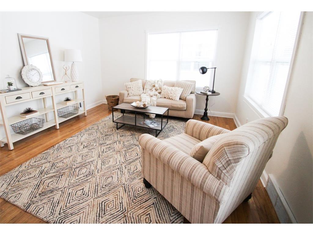 3120 Sheridan Ave Home Stage