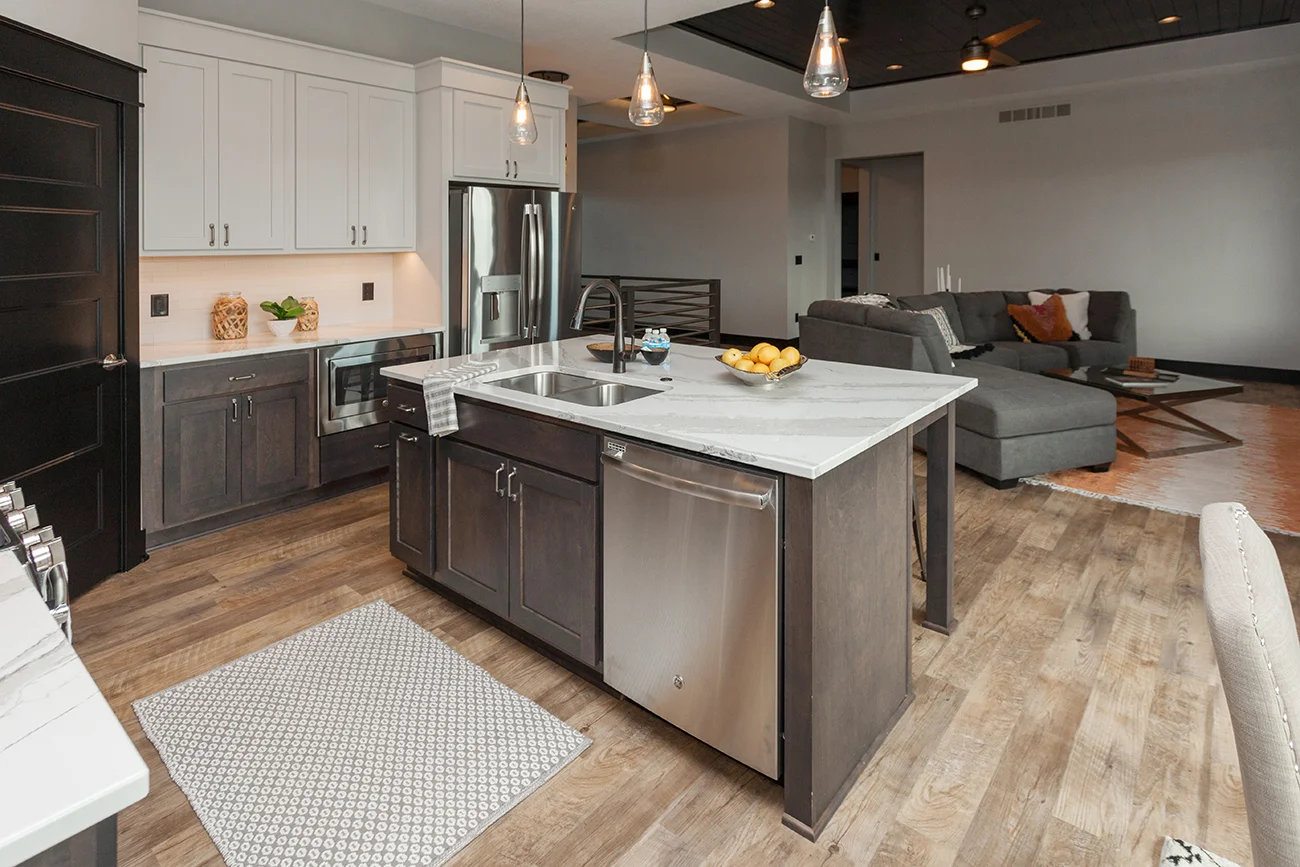 8276 Aspen Dr, West Des Moines_-15.jpg