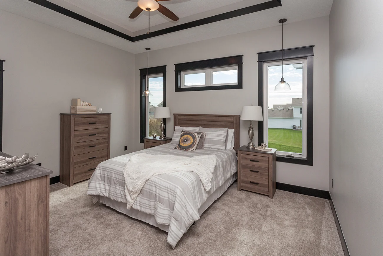 8276 Aspen Dr, West Des Moines_-16.jpg