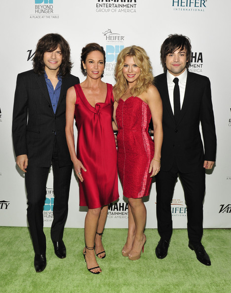 Diane Lane with The Band Perry © Jerod Harris for Heifer International