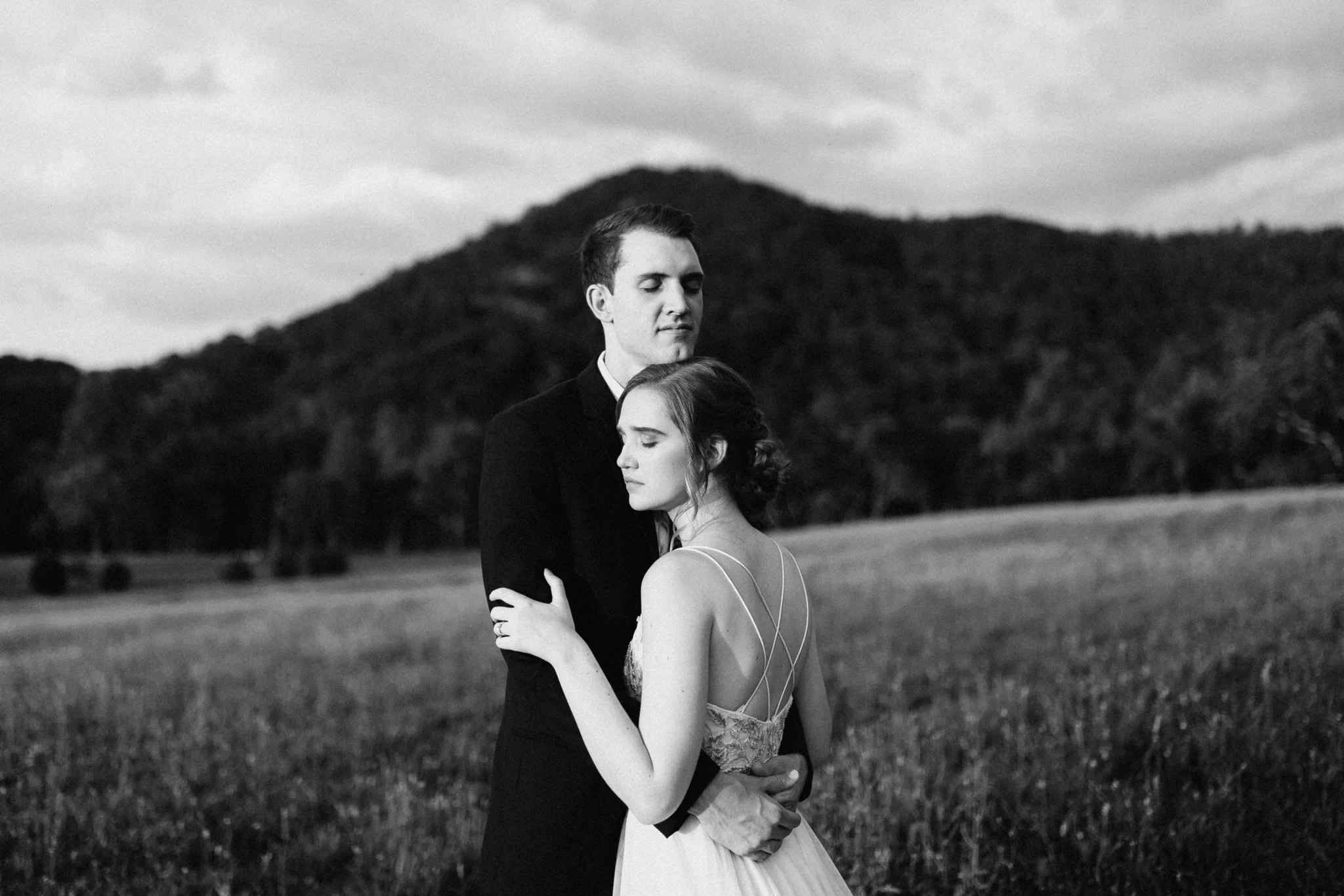Sarah Moser is the sweetest and her photos are absolutely beautiful! She gives great advice on poses etc. and makes everyone feel so comfortable. My husband and I both love our engagement and wedding photos because we feel like they really capture who we are! Sarah is the best!! ANNA+GRANT