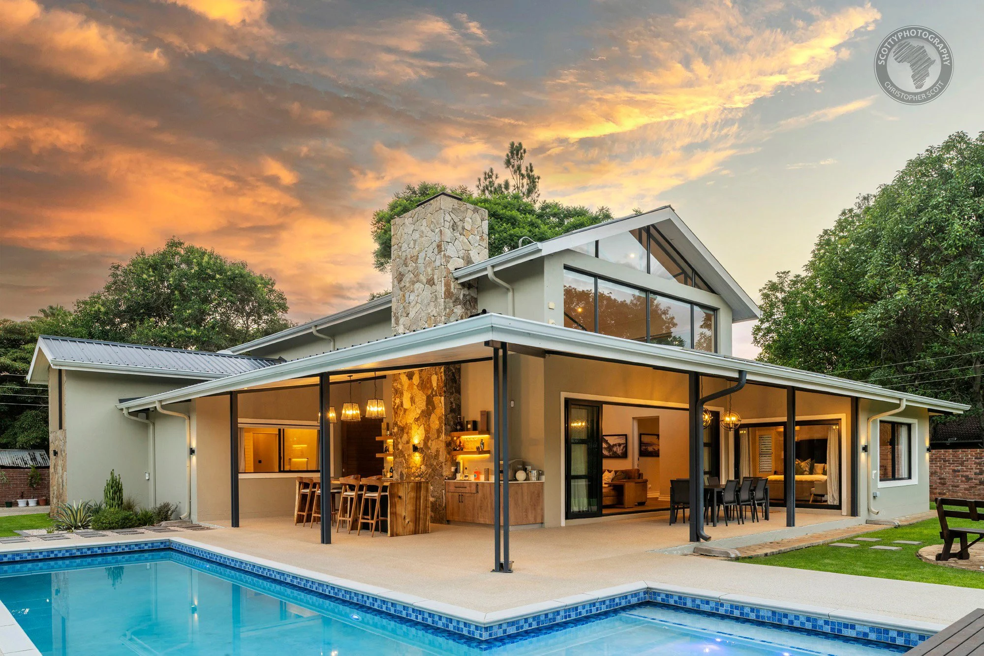 624548004_1368629721943129_2550176419846352665_n-2 copy.jpg