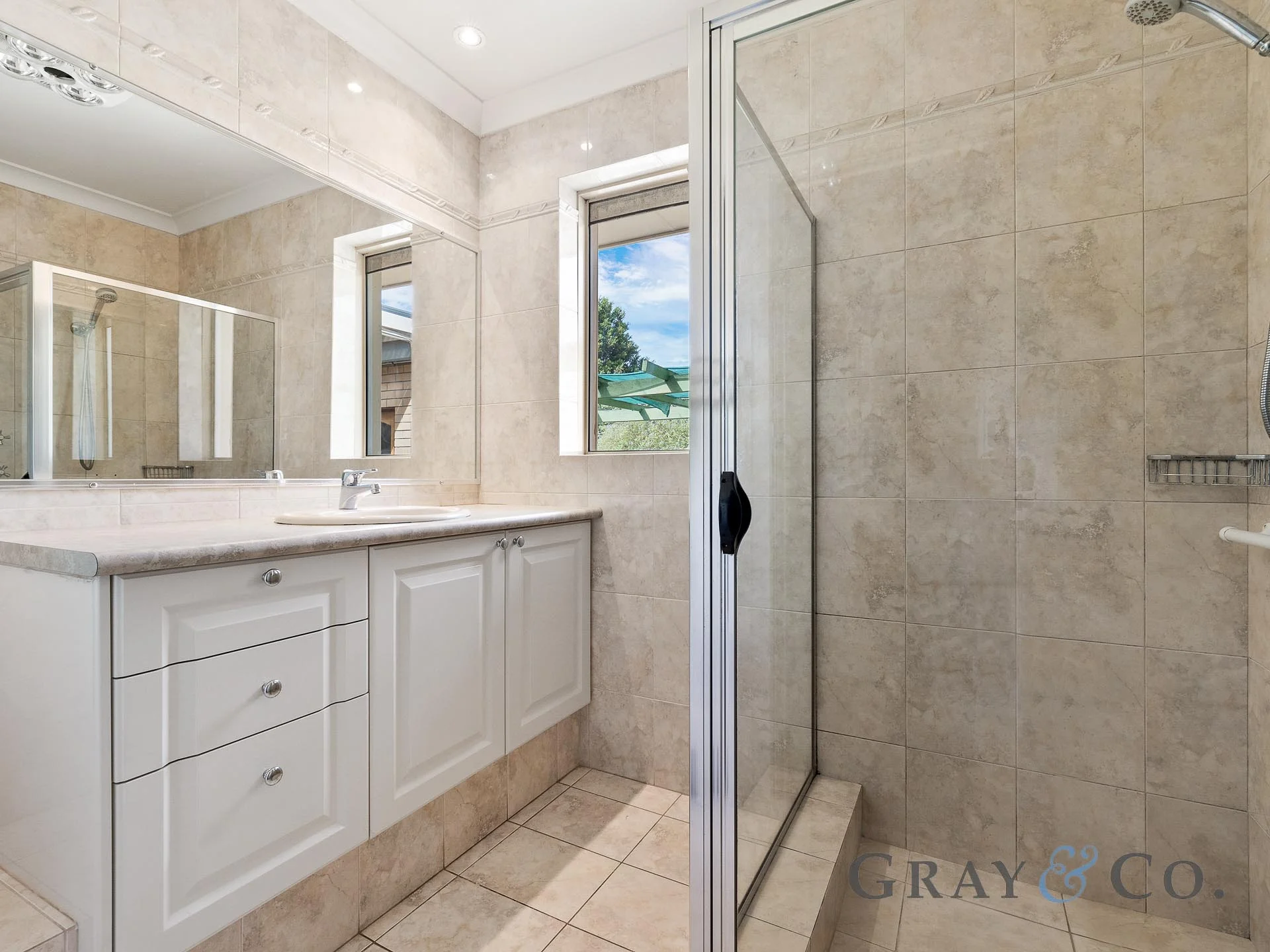 WEB 130 Waratah Ave Dalkeith 4.jpg