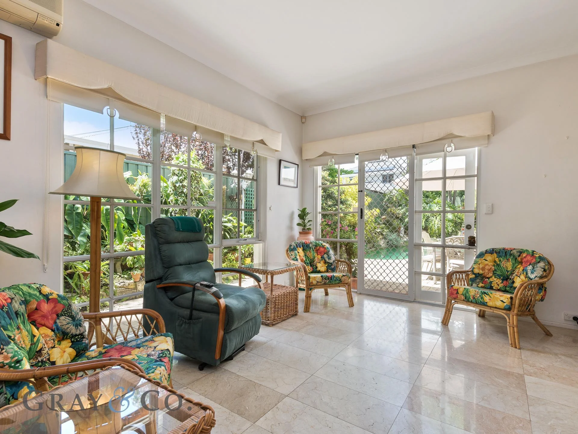 WEB 28 Davies Rd Dalkeith 24.jpg