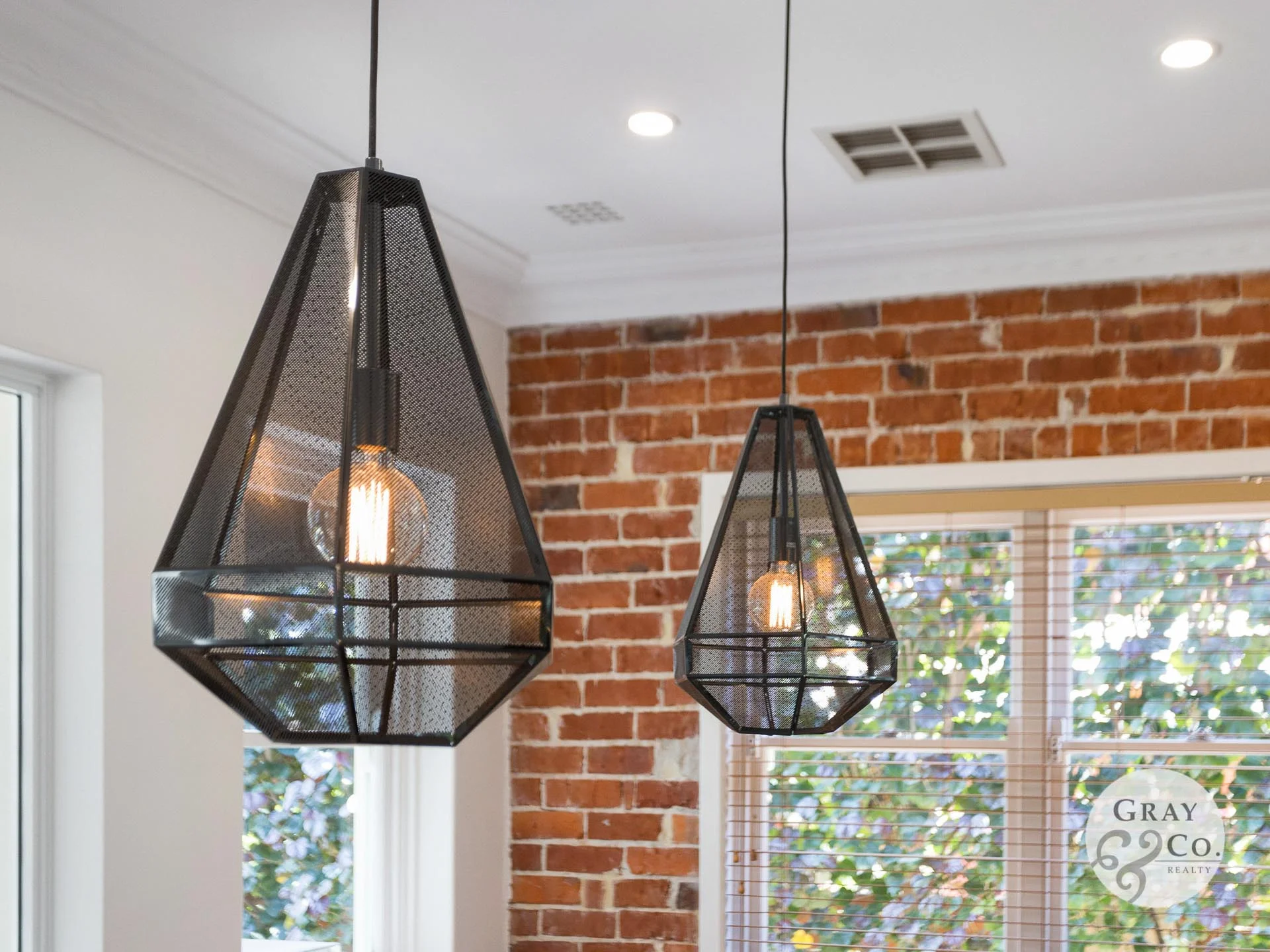 WEBlogo 29 Vincent Street, Nedlands 35.jpg