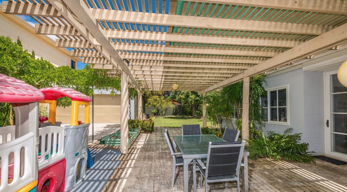 Courtyard 2019-05-06 at 2.33.56 pm.png