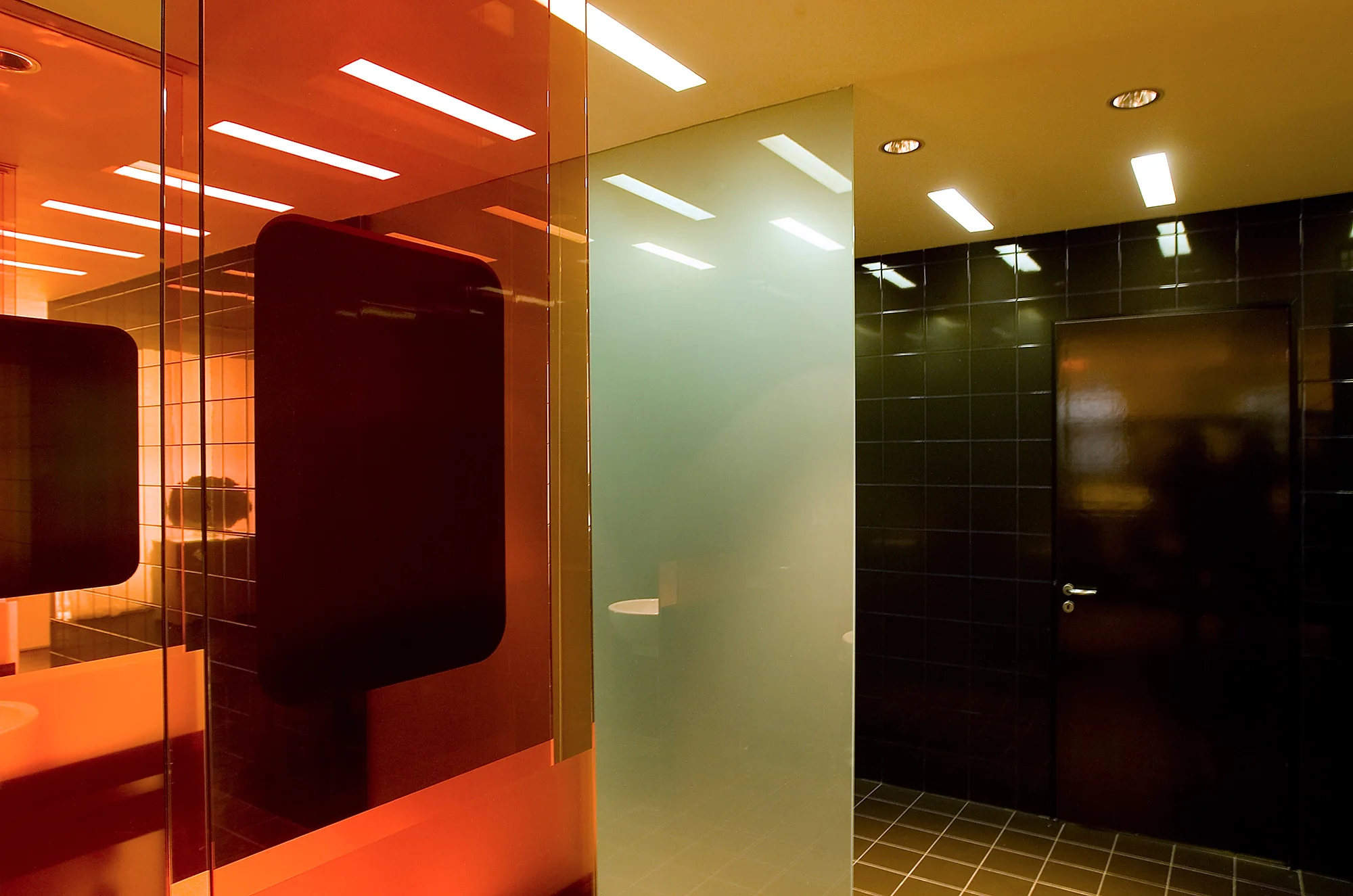 a-space-in-transition_HATRIA-SHOWROOM-05-3.jpg