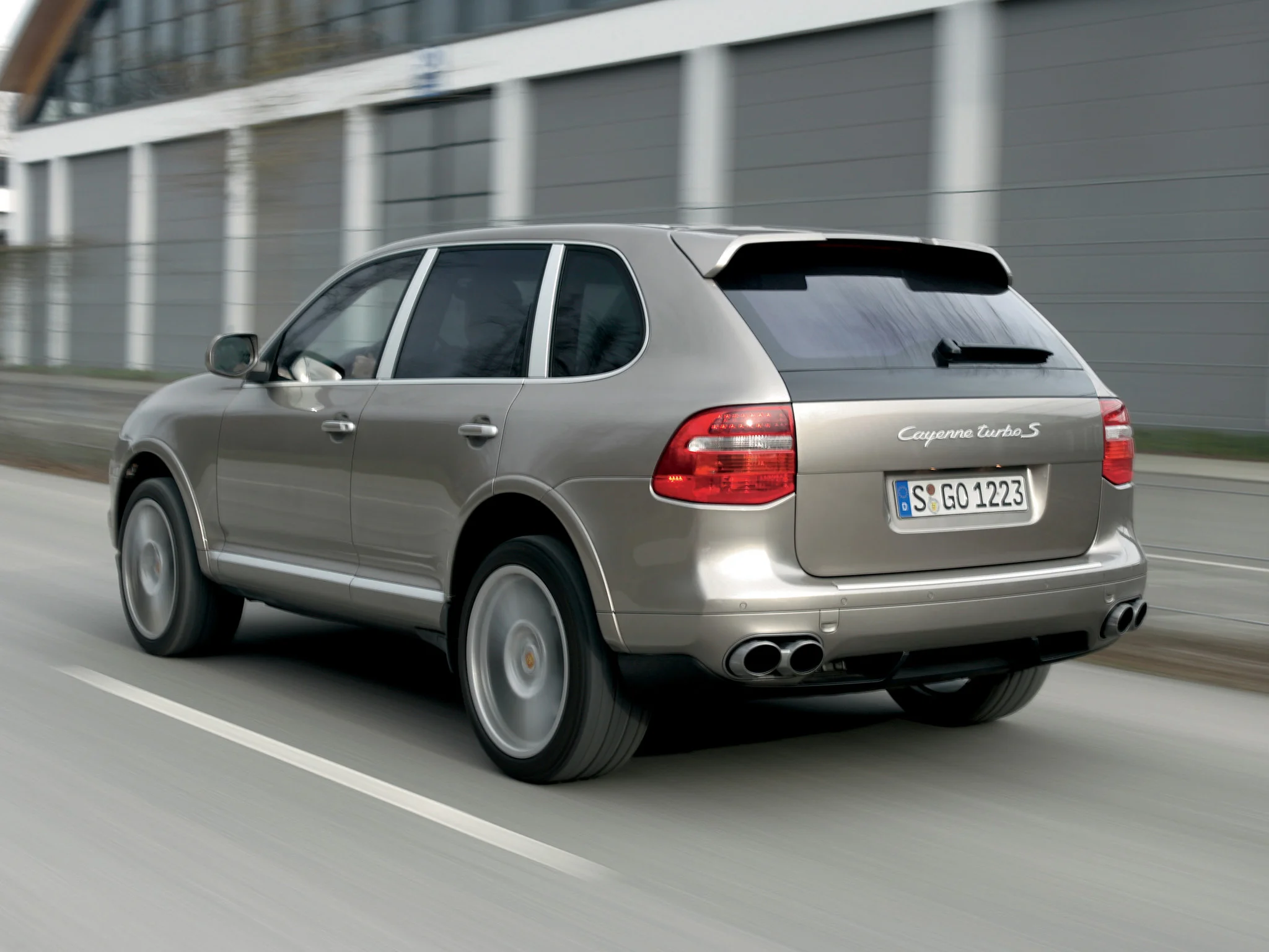 Porsche Cayenne Turbo 957.jpg