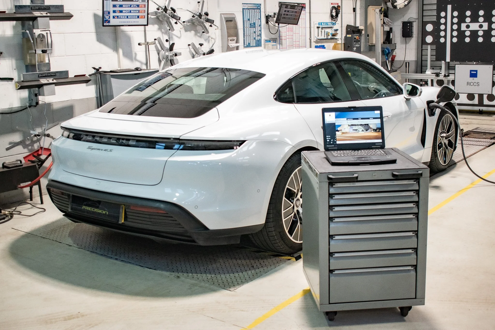 Precision Porsche Taycan.jpg
