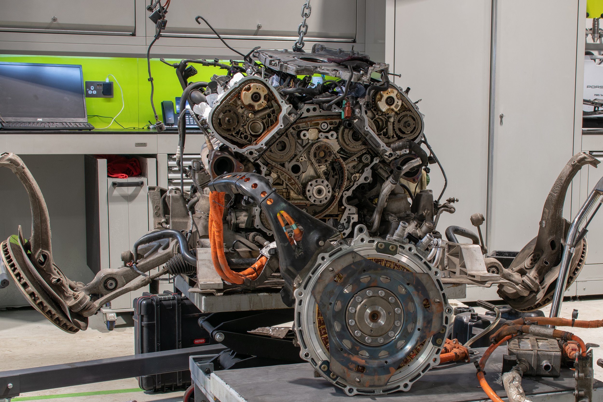 Porsche Panamera S E-Hybrid Engine Rebuild.jpg