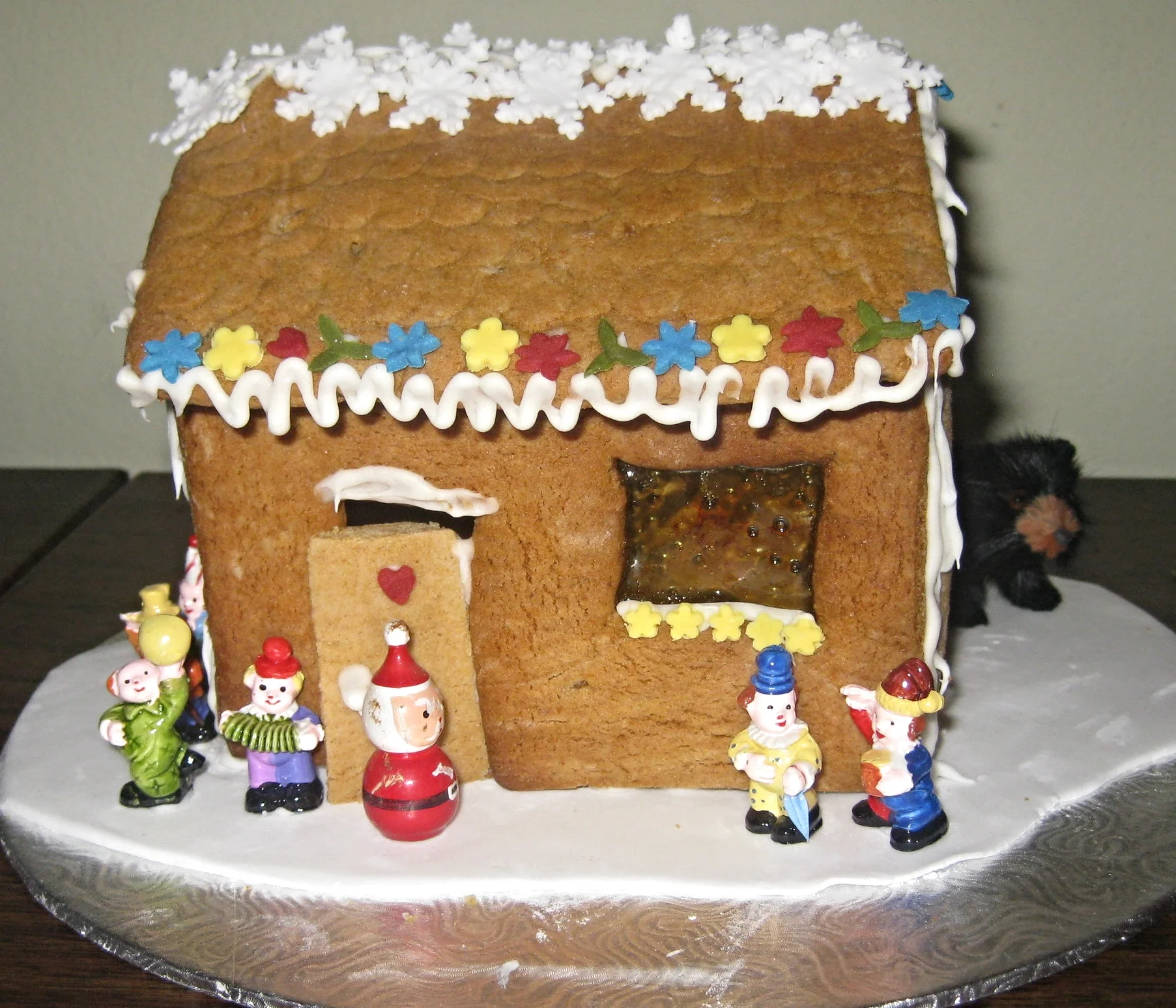 gingerbread house.jpg