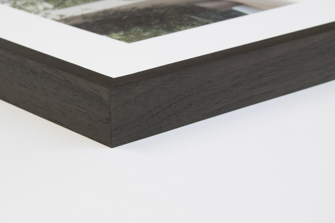 Ebonized WALNUT