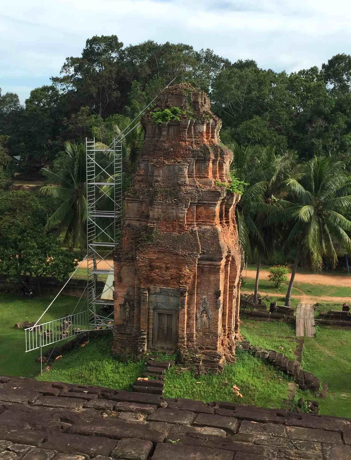 Bakong2oct15small.jpg