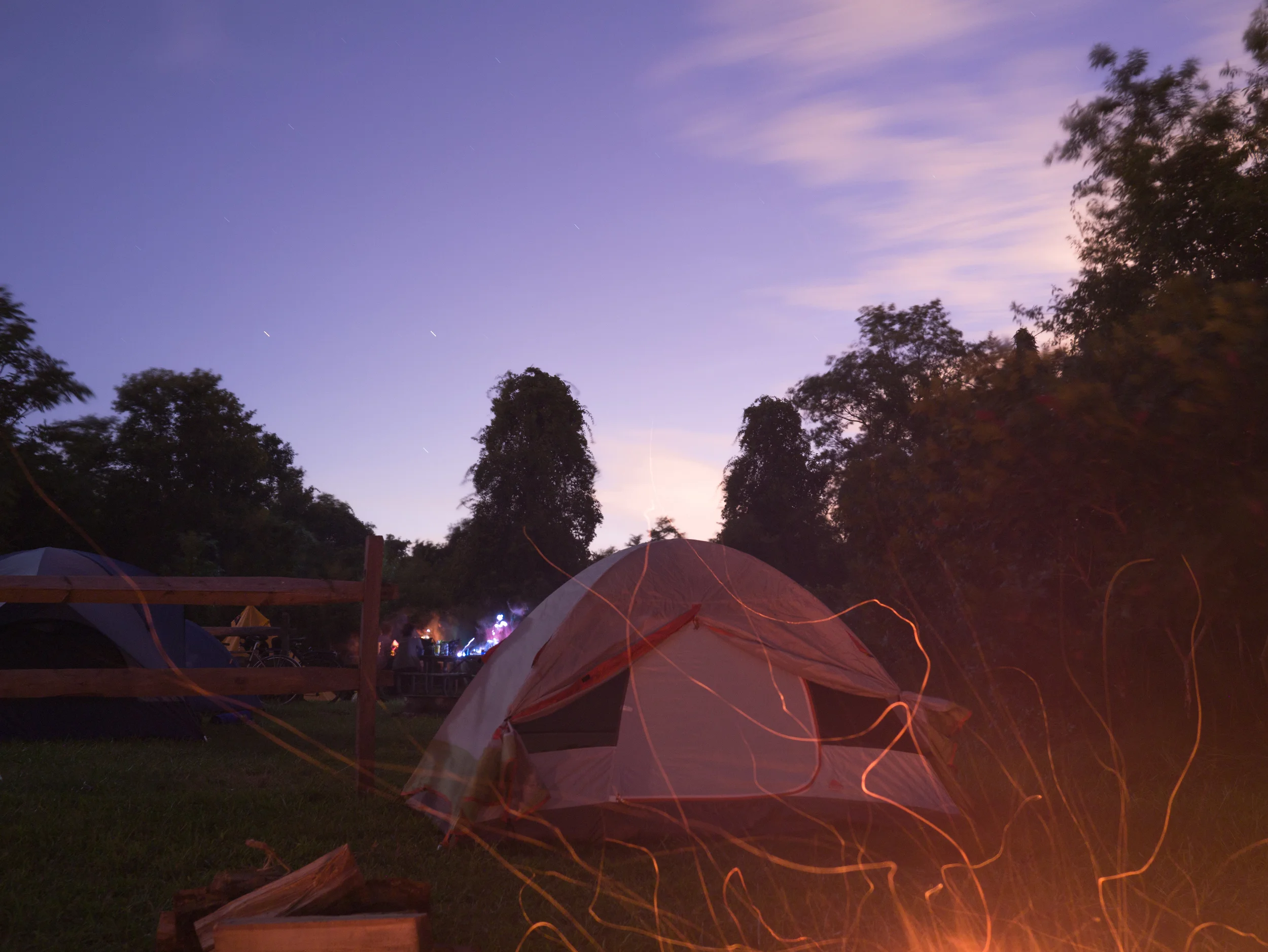 tentfire.jpg