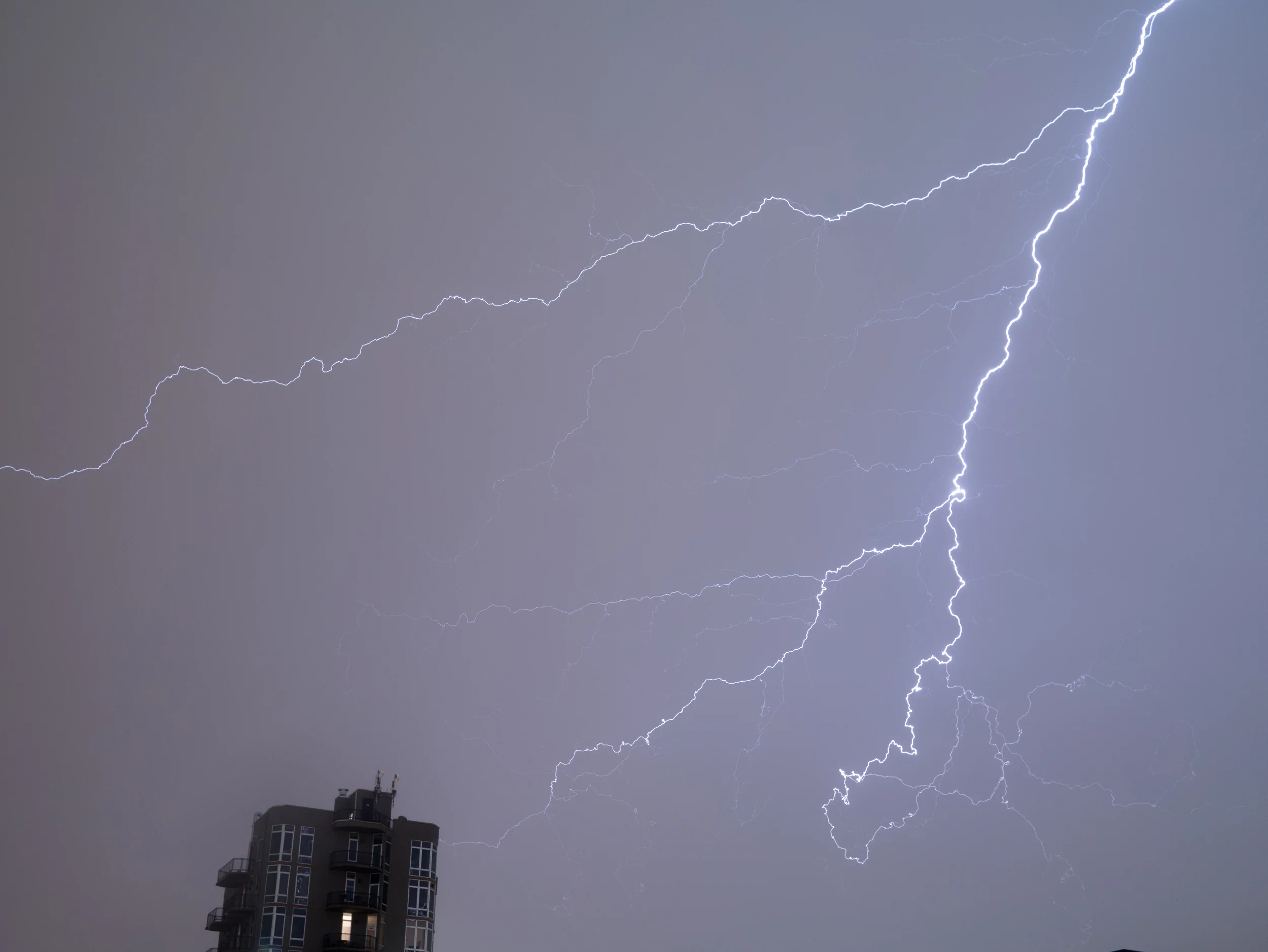lightning.jpg