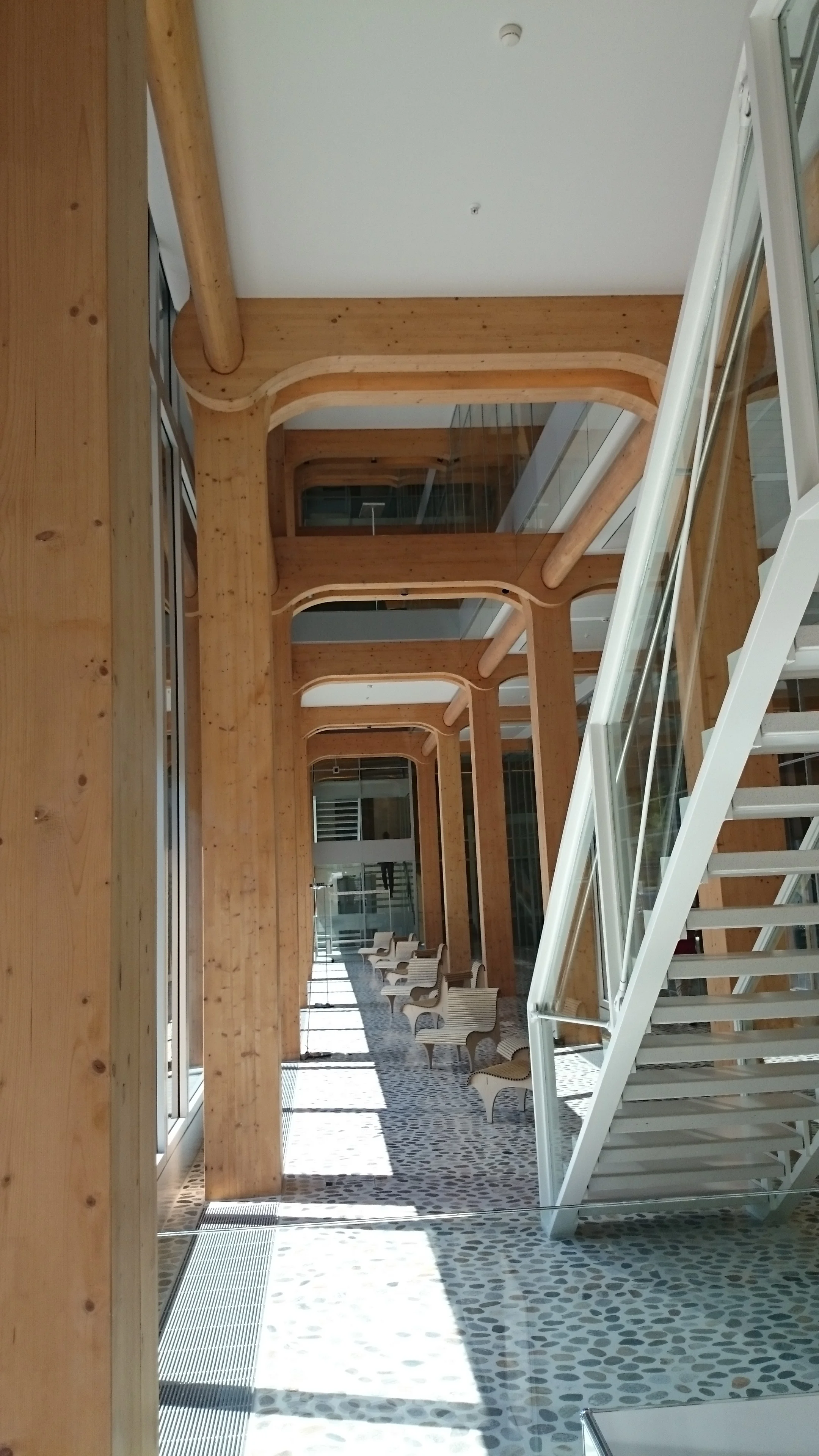 Shigeru Ban structure