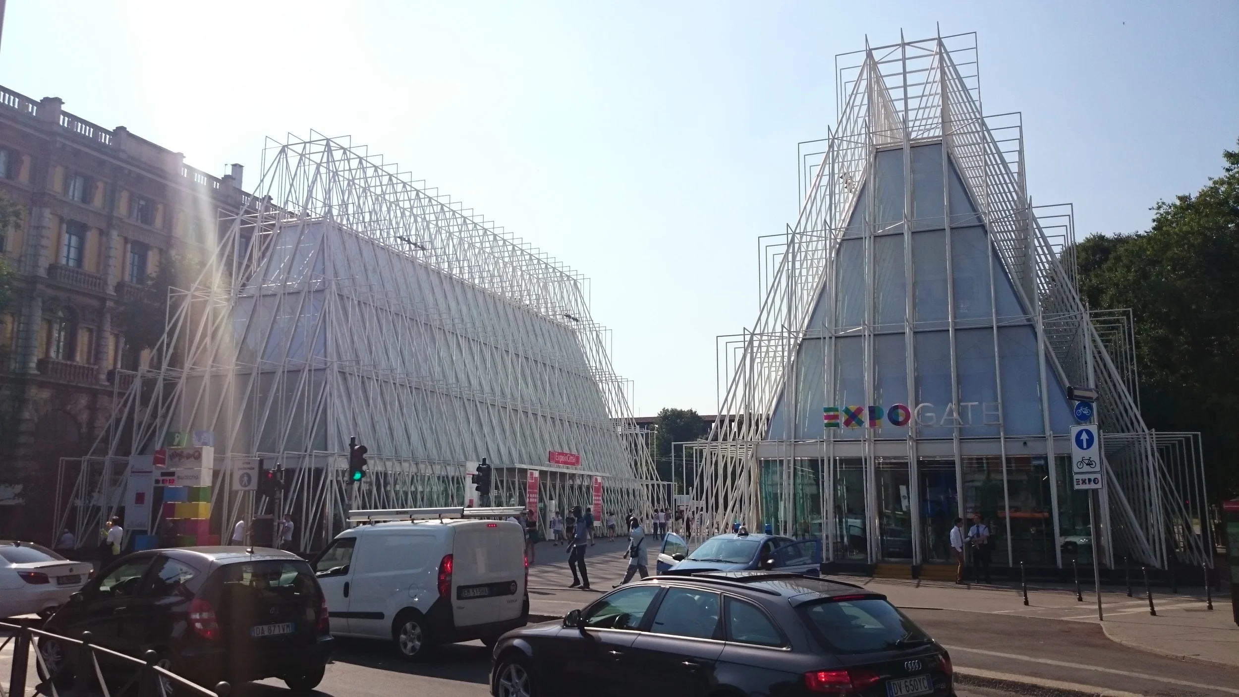 Milan expo gate