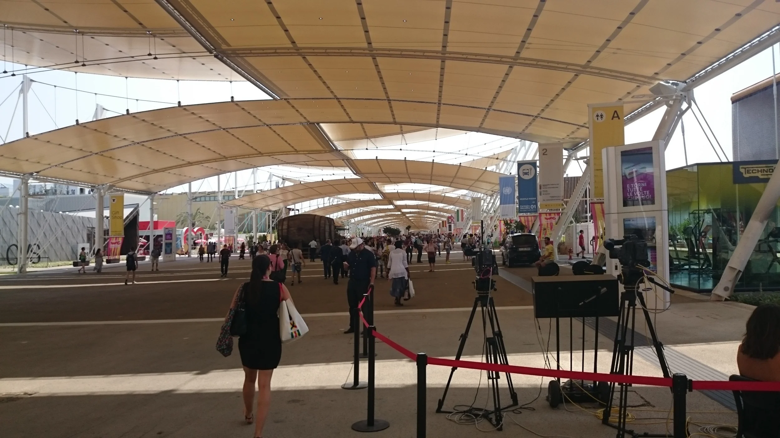 Expo shading by Herzog De Meuron 