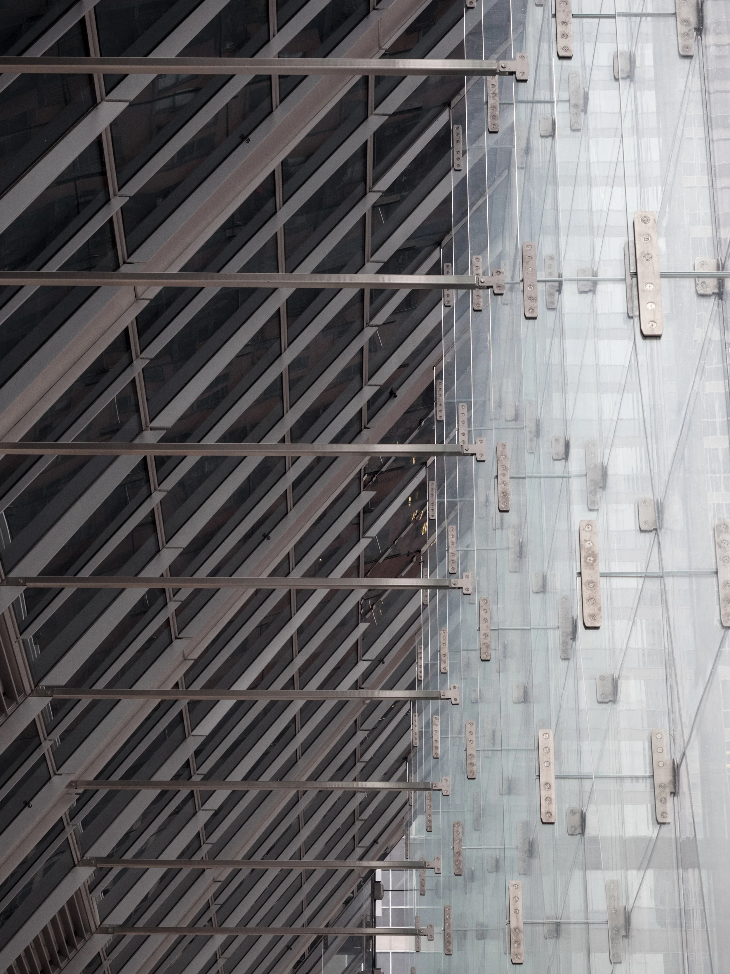 Glass as structure and shading?