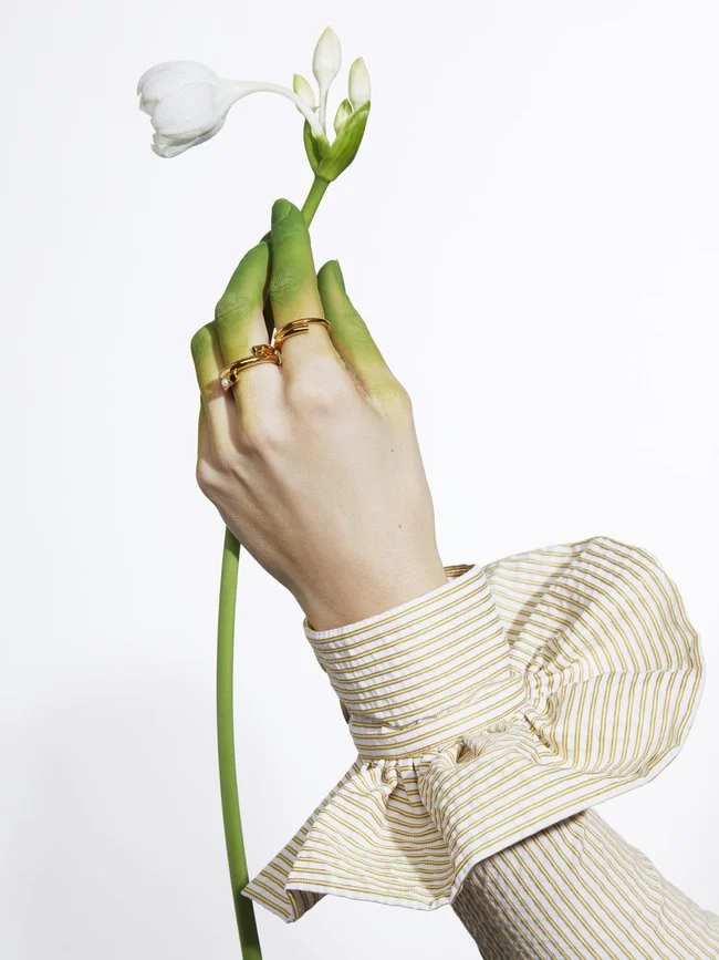 elle_bloemen_hand_bloem.jpg