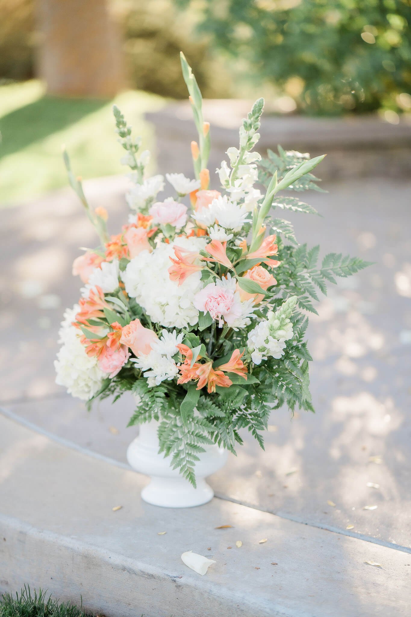 GARDEN WEDDING DETAILS.jpg