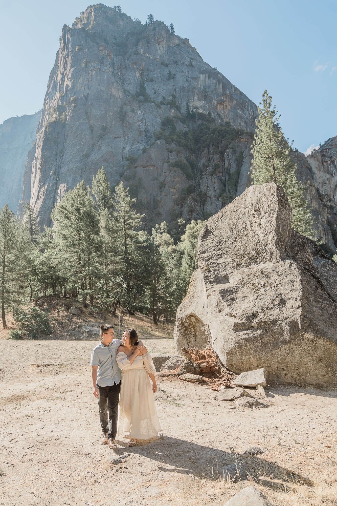 Yosemite_Engagement_Photographer_017.jpg