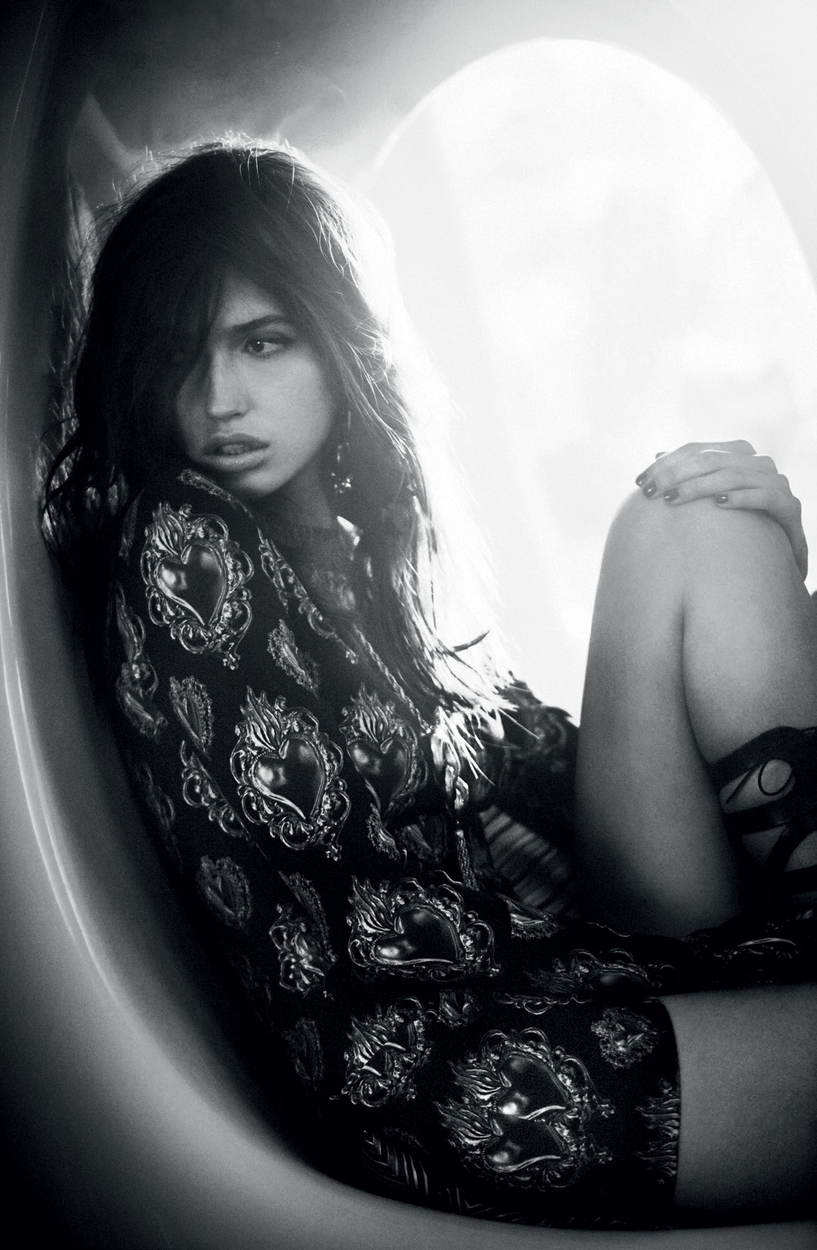 D.M_L'OFFICIEL_15-03_GIMME-SHELTER_09.jpg