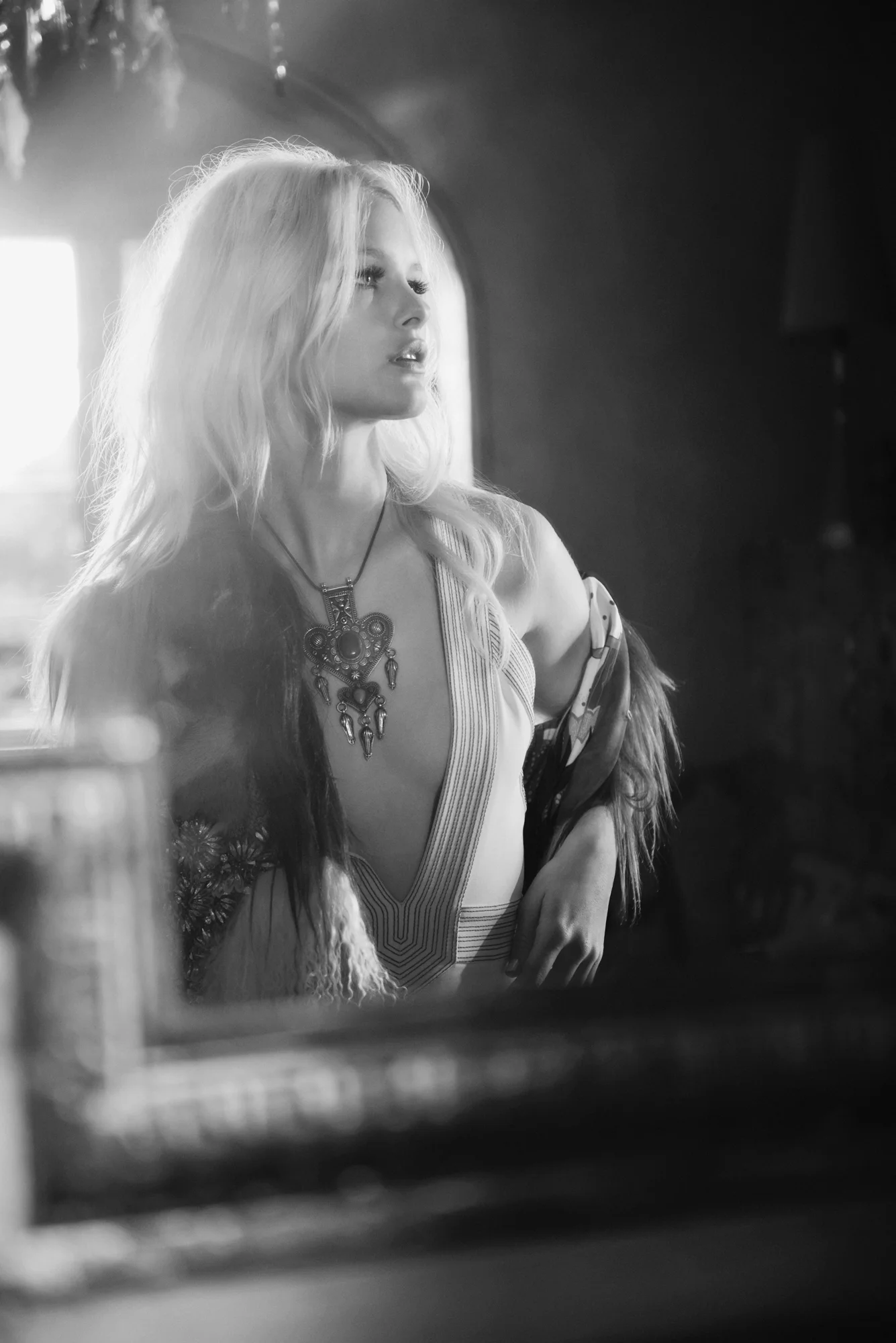 DM_MARIE-CLAIRE_BIKER-GIRL_15_03-06_bw.jpg